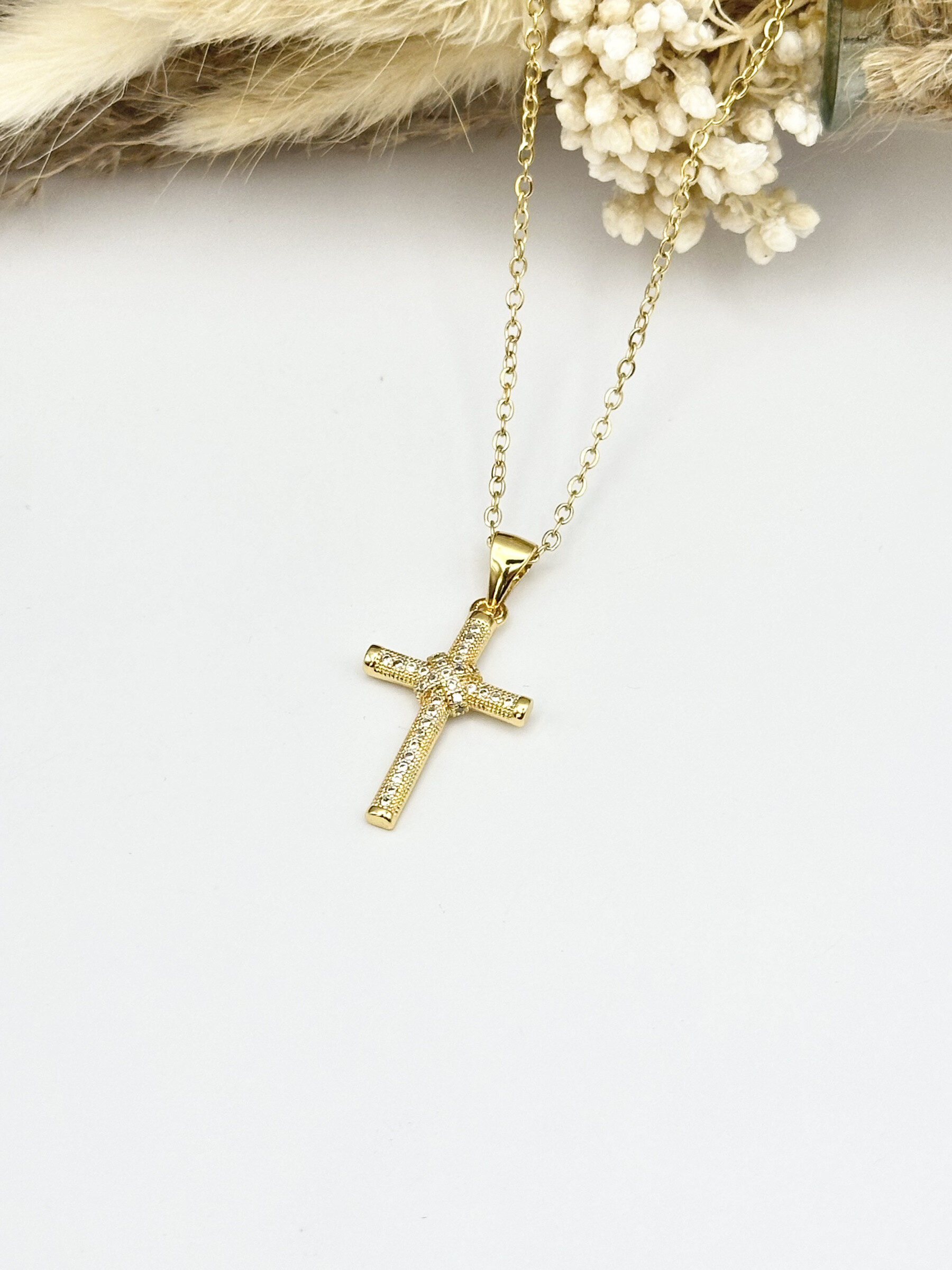 Wholesaler Ceramik - Stainless steel necklace with zirconium rhinestone cross pendant