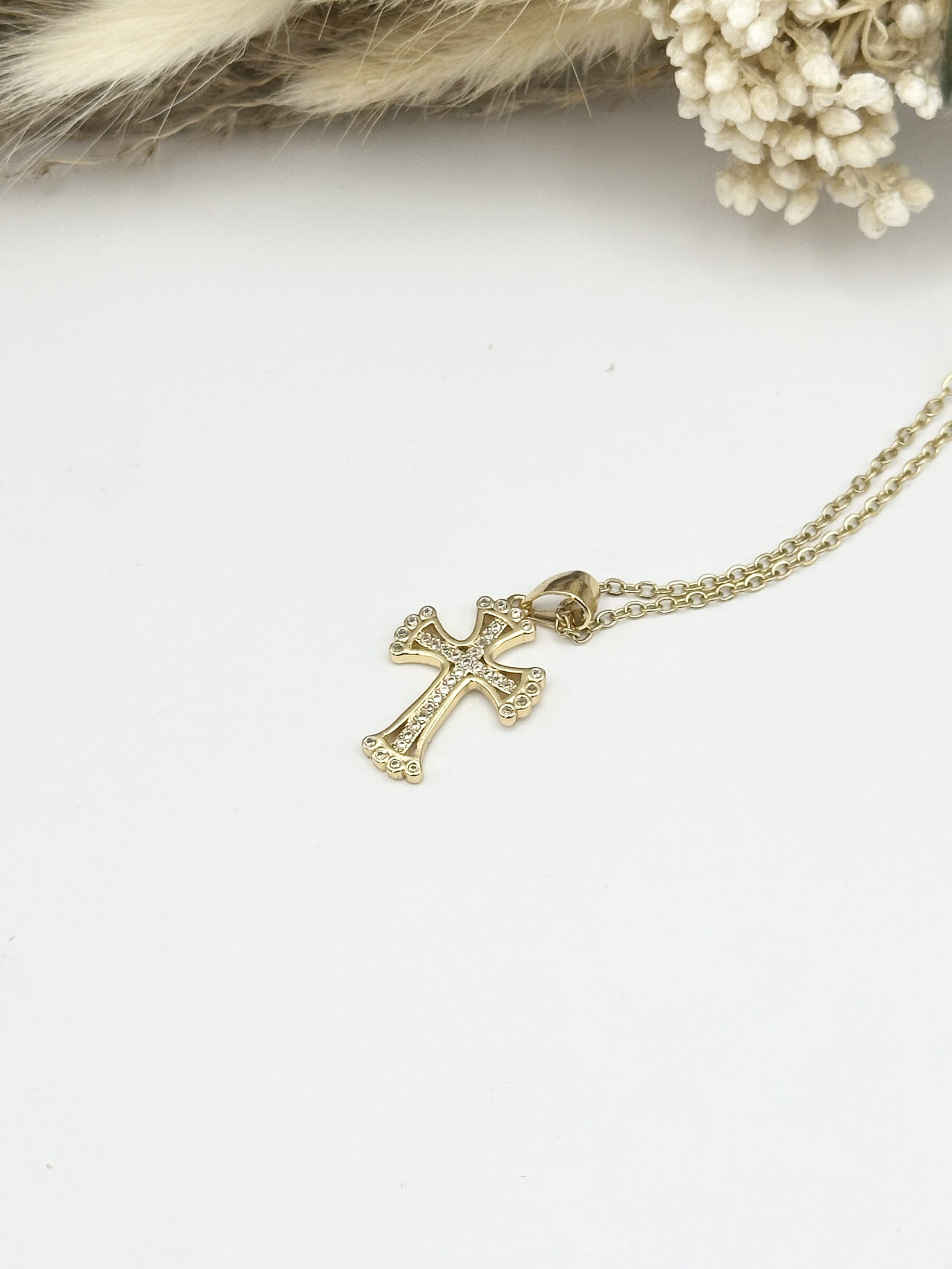 Wholesaler Ceramik - Stainless steel necklace with zirconium rhinestone cross pendant