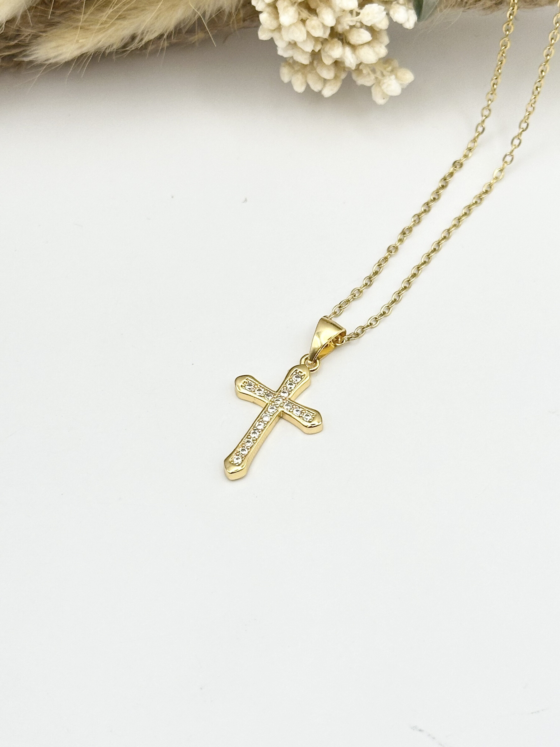 Wholesaler Ceramik - Stainless steel necklace with zirconium rhinestone cross pendant