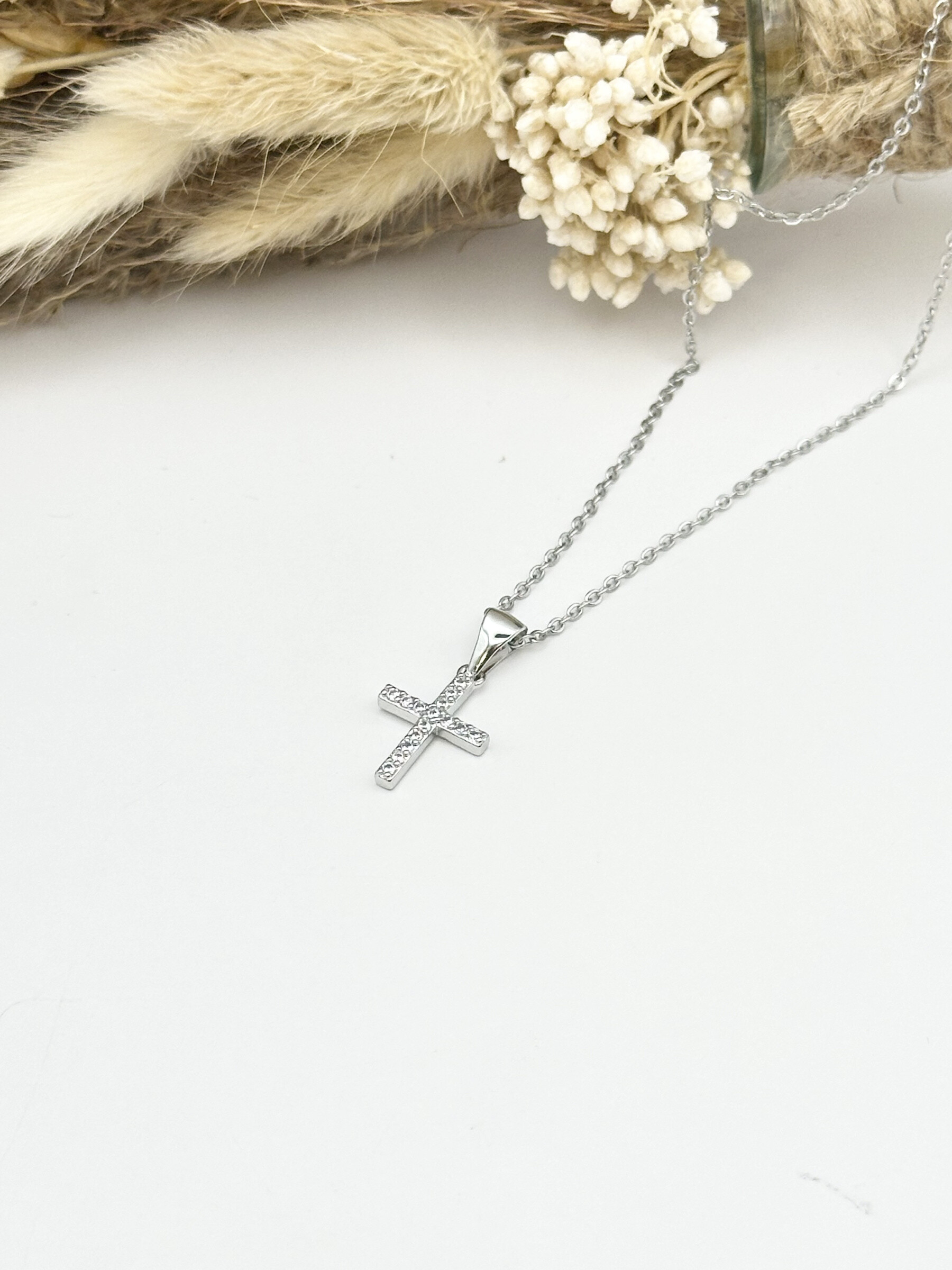 Wholesaler Ceramik - Stainless steel necklace with zirconium rhinestone cross pendant