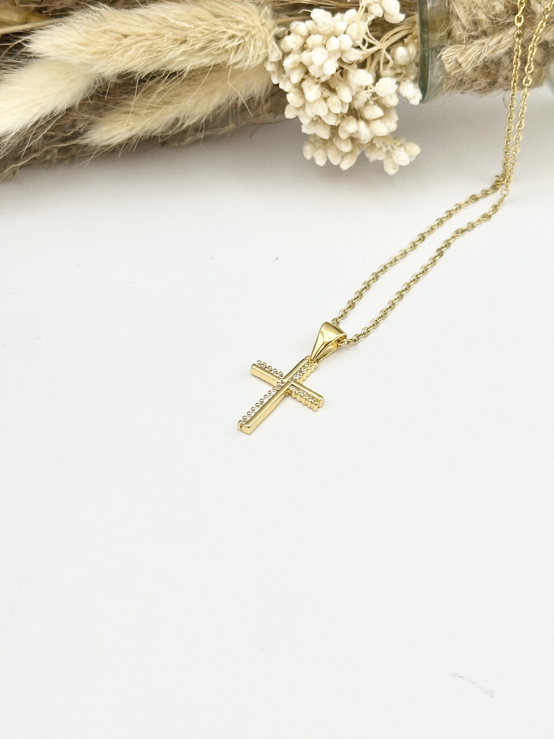 Wholesaler Ceramik - Stainless steel necklace with zirconium rhinestone cross pendant