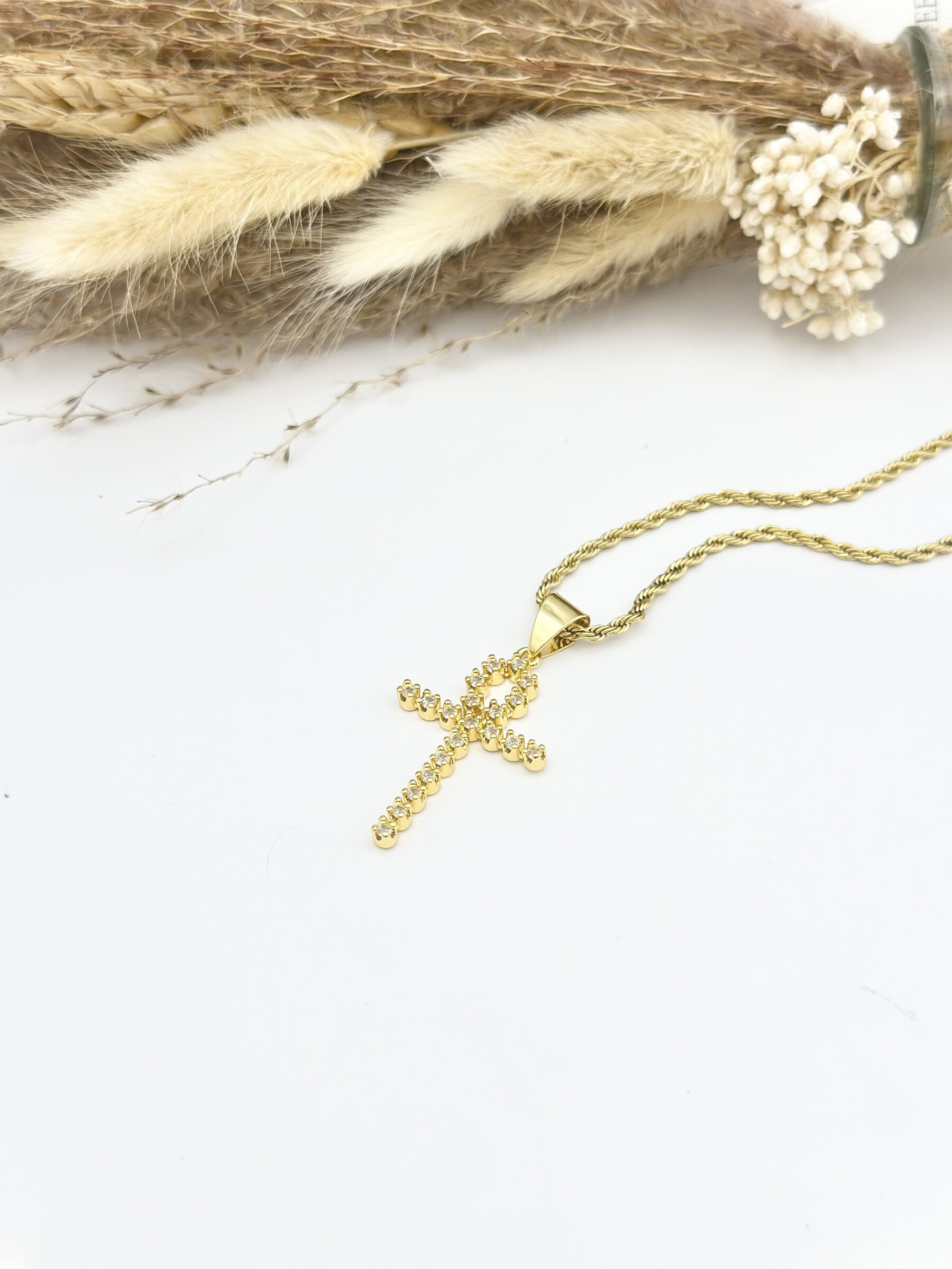 Wholesaler Ceramik - Stainless steel necklace with zirconium rhinestone cross pendant