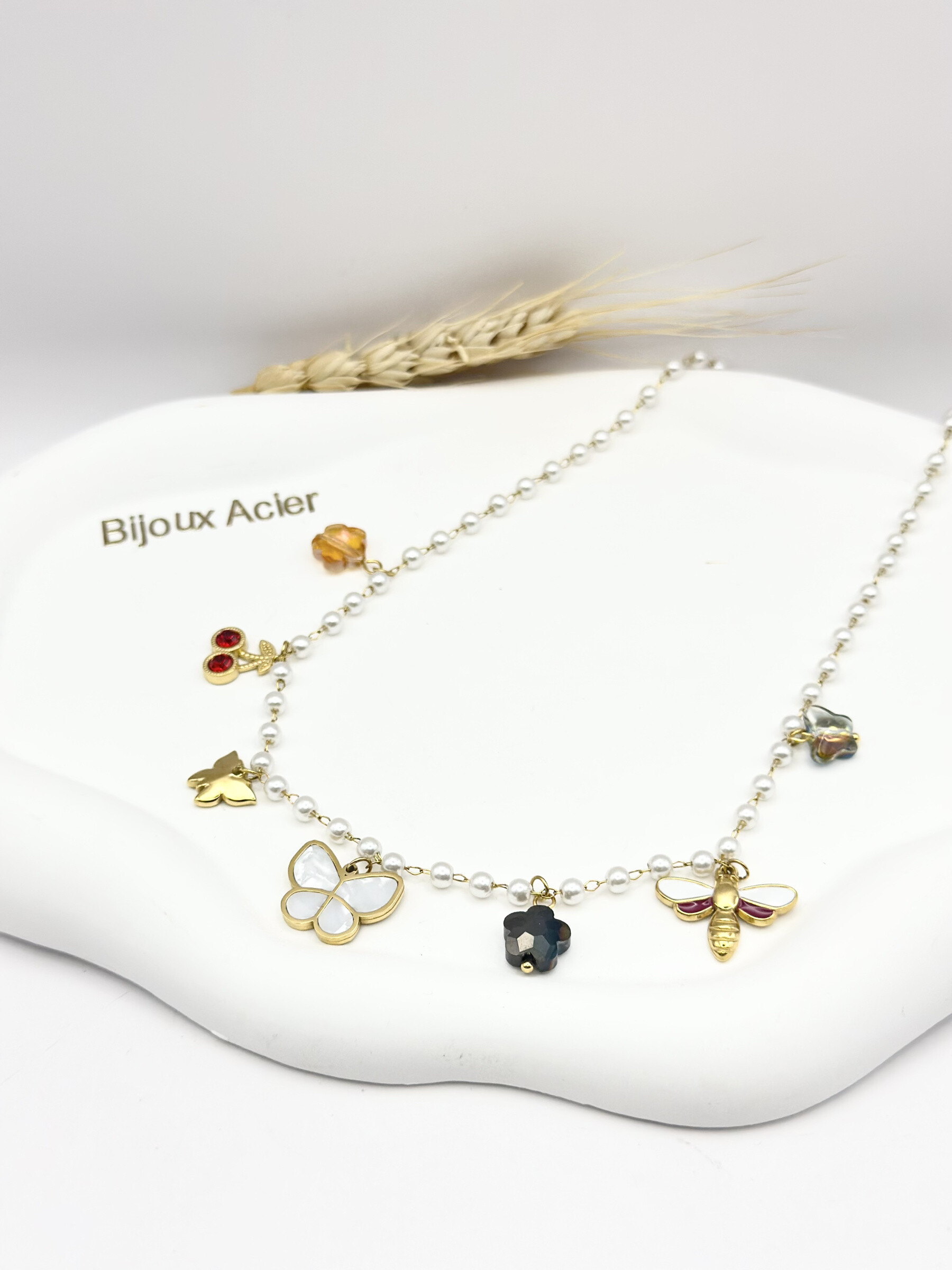 Grossiste Ceramik - Collier “Jardin Enchanté” – Acier Inoxydable & Perles Nacrées