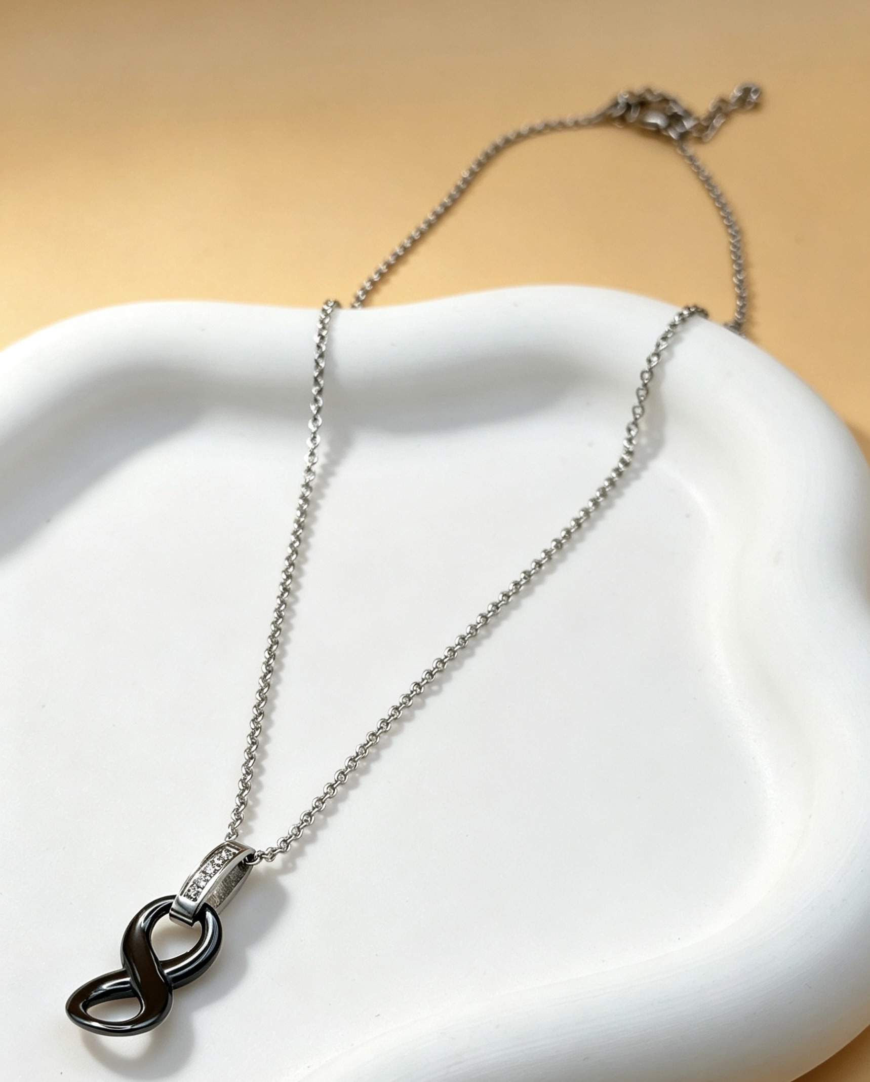Mayorista Ceramik - Collar de cuero único con acero inoxidable y cerámica