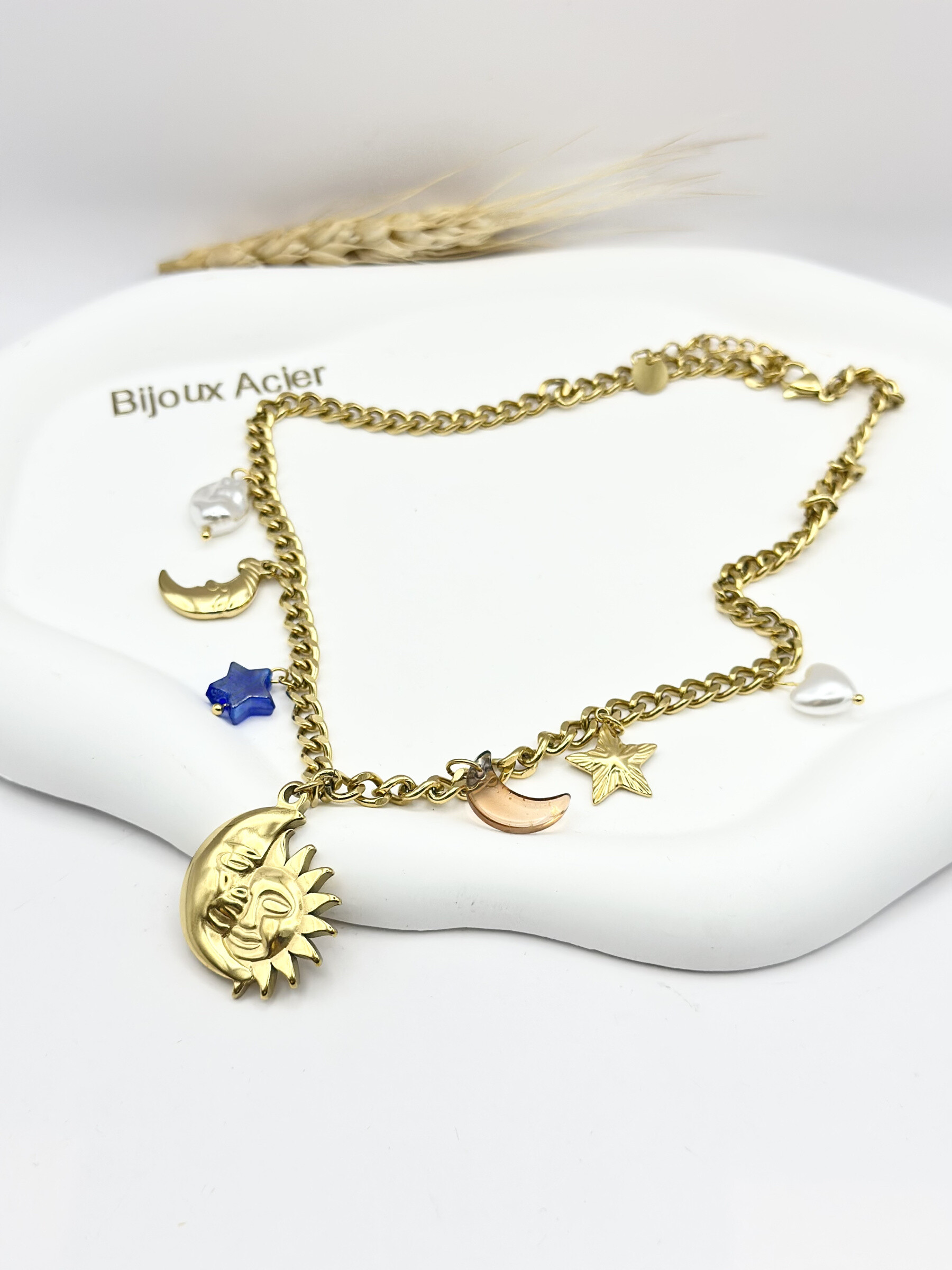 Grossiste Ceramik - Collier “Rêve Cosmique” – Soleil & Lune en Acier Inoxydable Doré