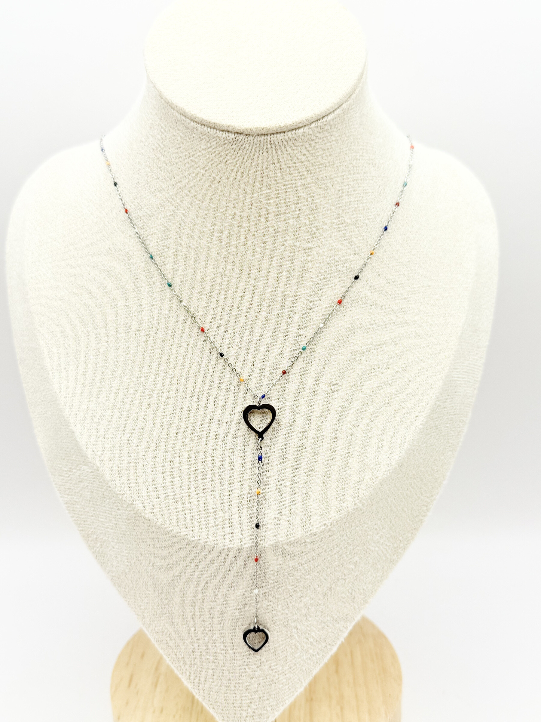 Grossiste Ceramik - Collier Y cœur en acier inoxydable  Chaîne argentée & perles émaillées
