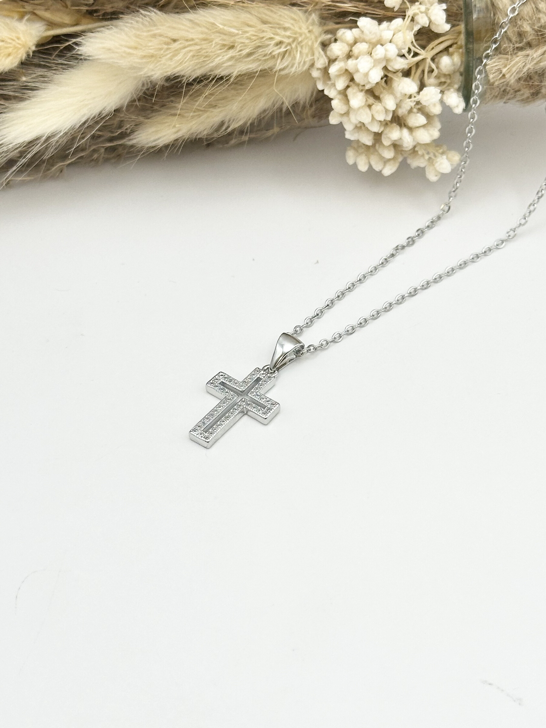 Wholesaler Ceramik - Stainless steel necklace with zirconium rhinestone cross pendant