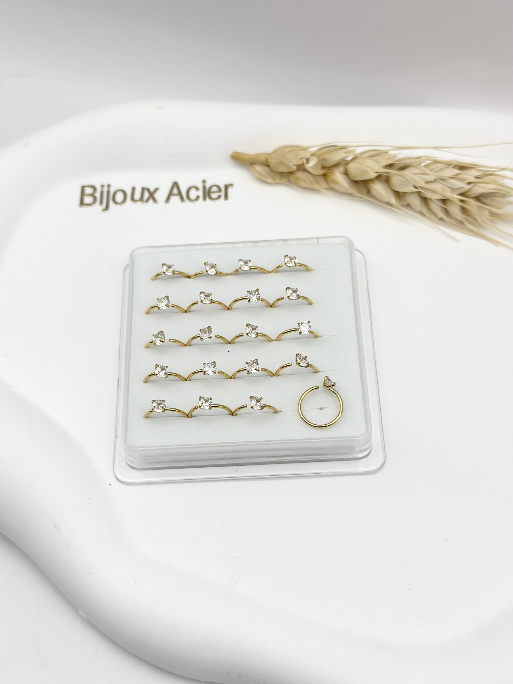 Grossiste Ceramik - Lot de 20 piercings en acier inoxydable Tige courbée avec strass