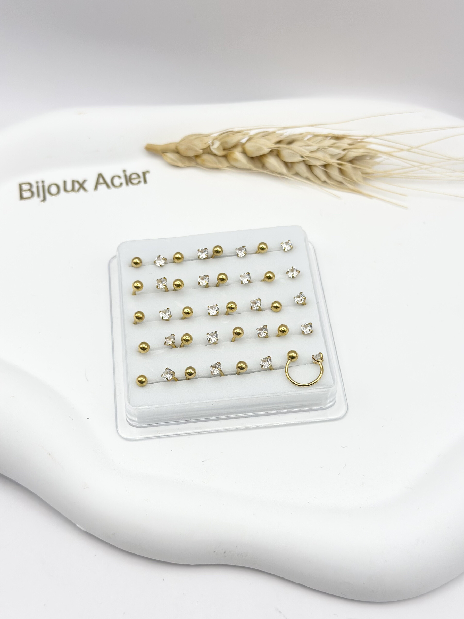 Grossiste Ceramik - Lot de 20 piercings – Acier inoxydable doré ou argenté avec strass et boules