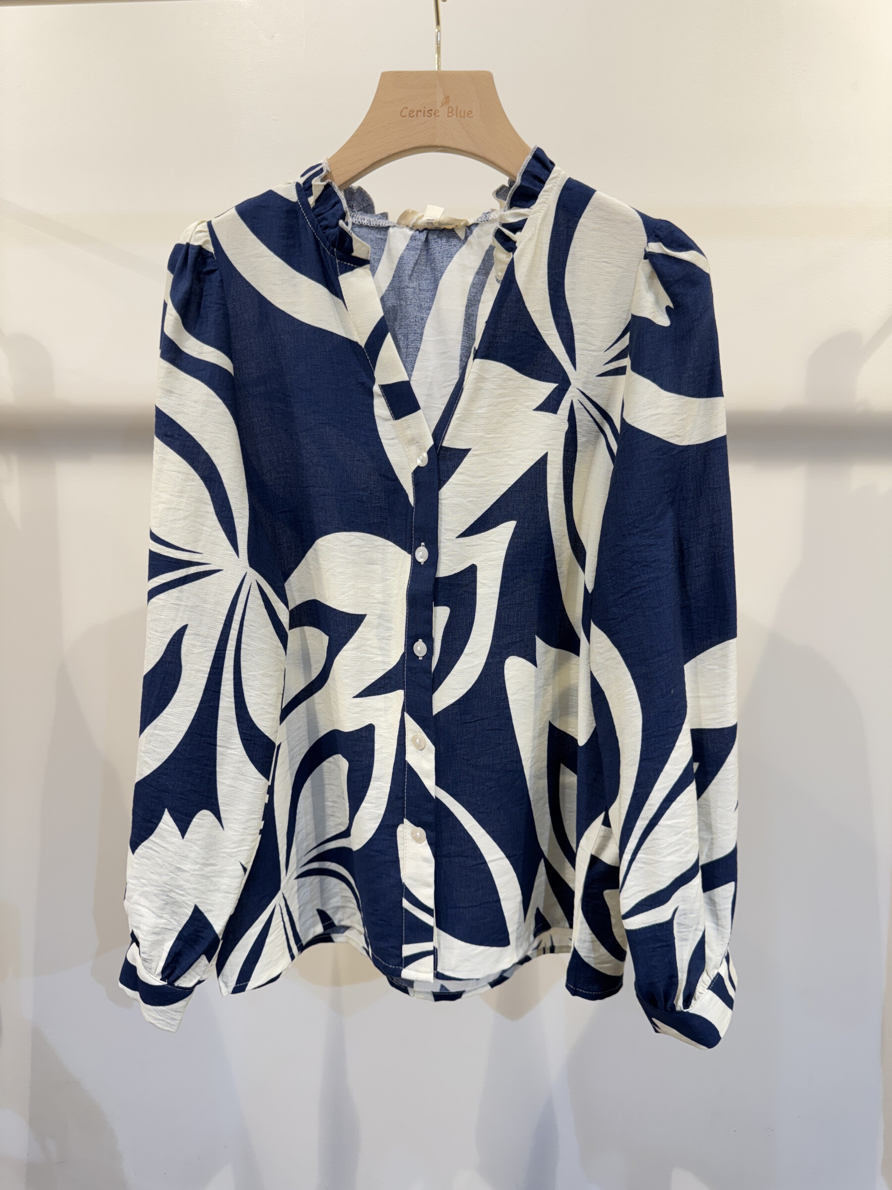 Wholesaler Cerise Blue - PRINTED BLOUSE
