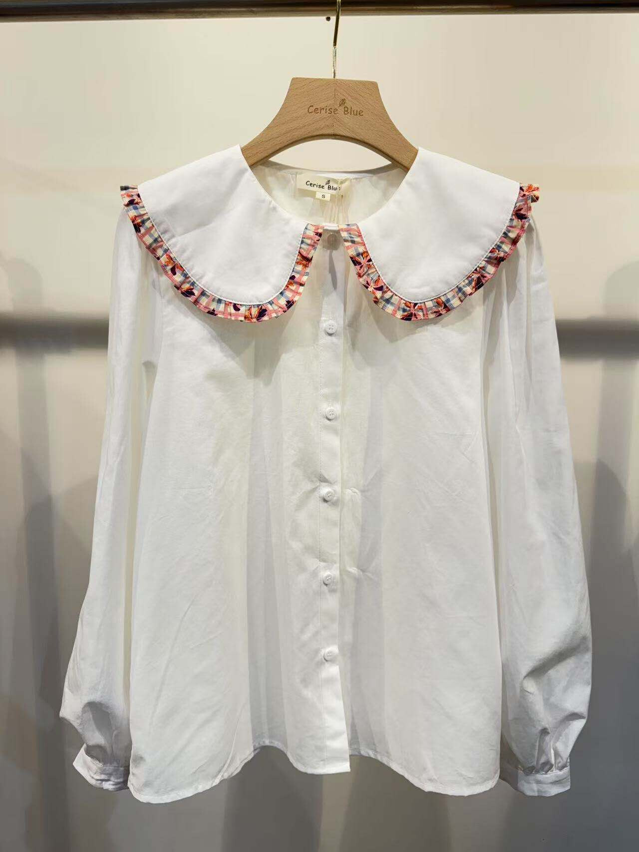 Wholesaler Cerise Blue - Claudine collar blouse