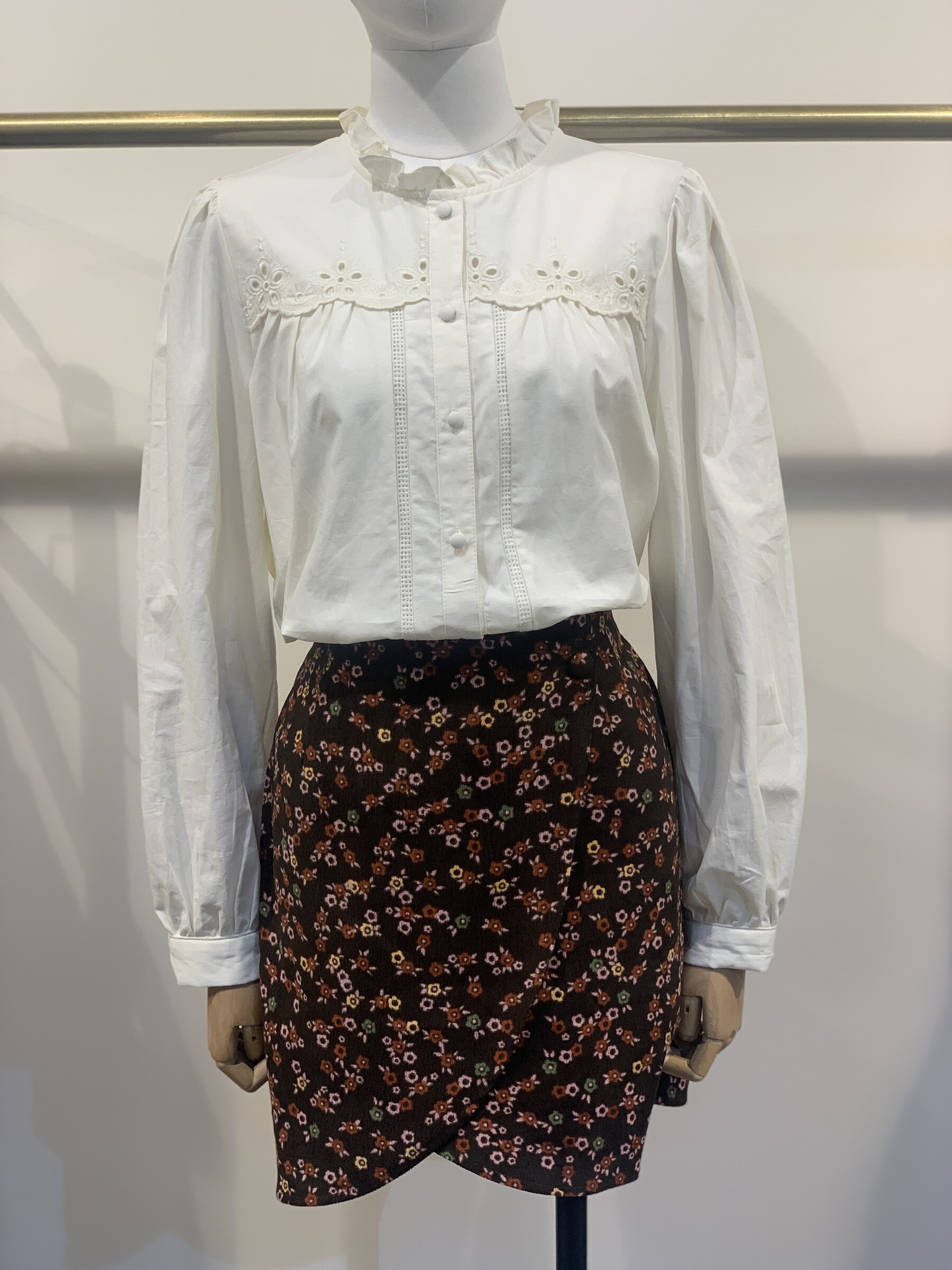 Soft cotton blouse, perfect for autumn, made in China, ideal for any occasion.
