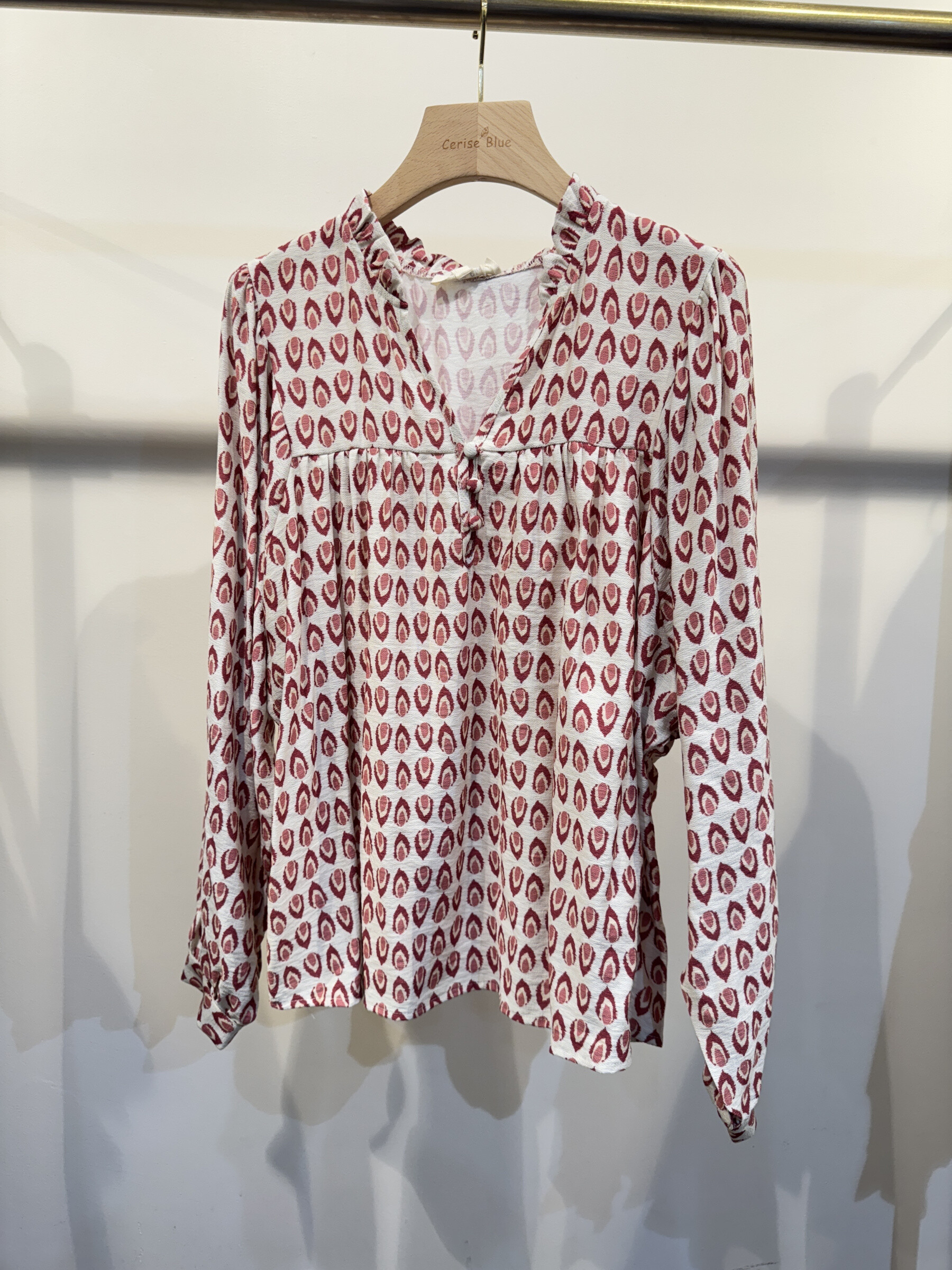 Wholesaler Cerise Blue - PRINTED BLOUSE