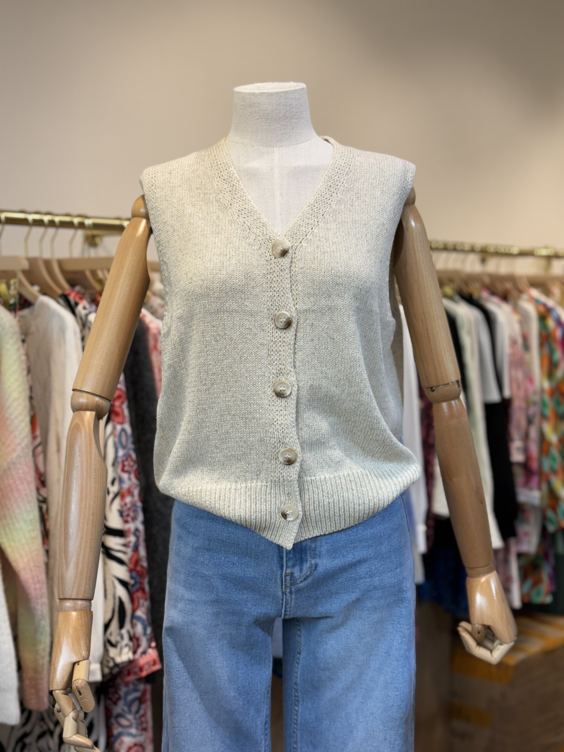 Wholesaler Cerise Blue - Sleeveless vest