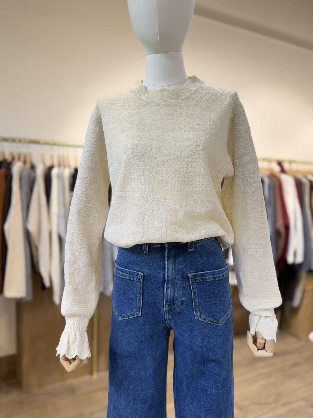 Haut féminin en maille pour printemps, mélange doux de polyester, acrylique, polyamide et laine, poignets resserrés, fabriqué en Chine.