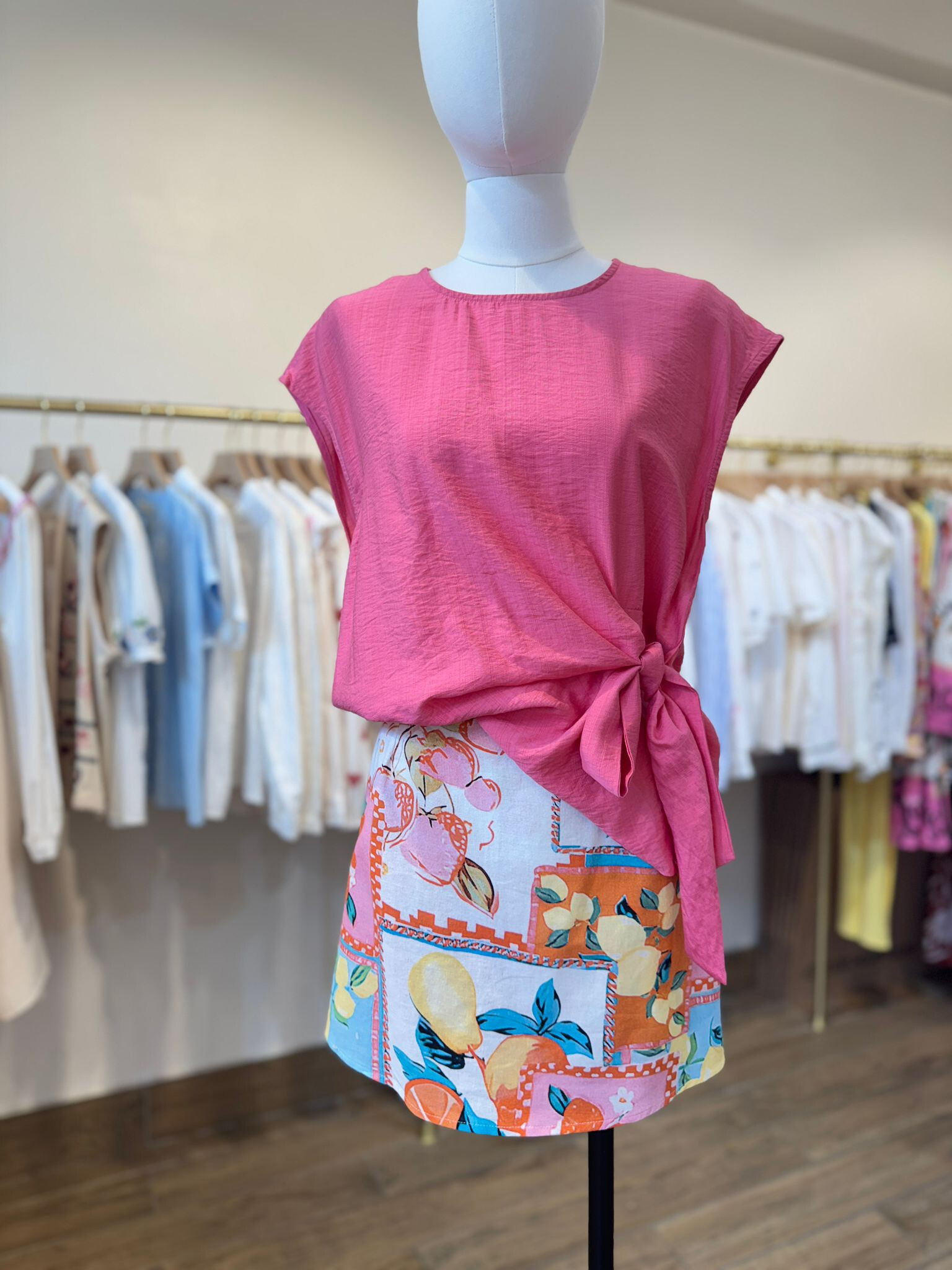 Großhändler Cerise Blue - TOP ZUM BINDEN
