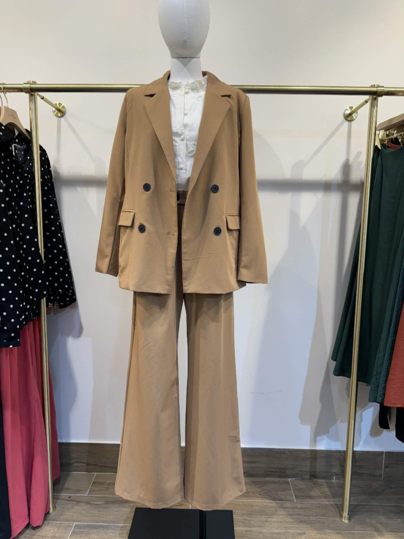 Cerise Blue | Paris Fashion Shops