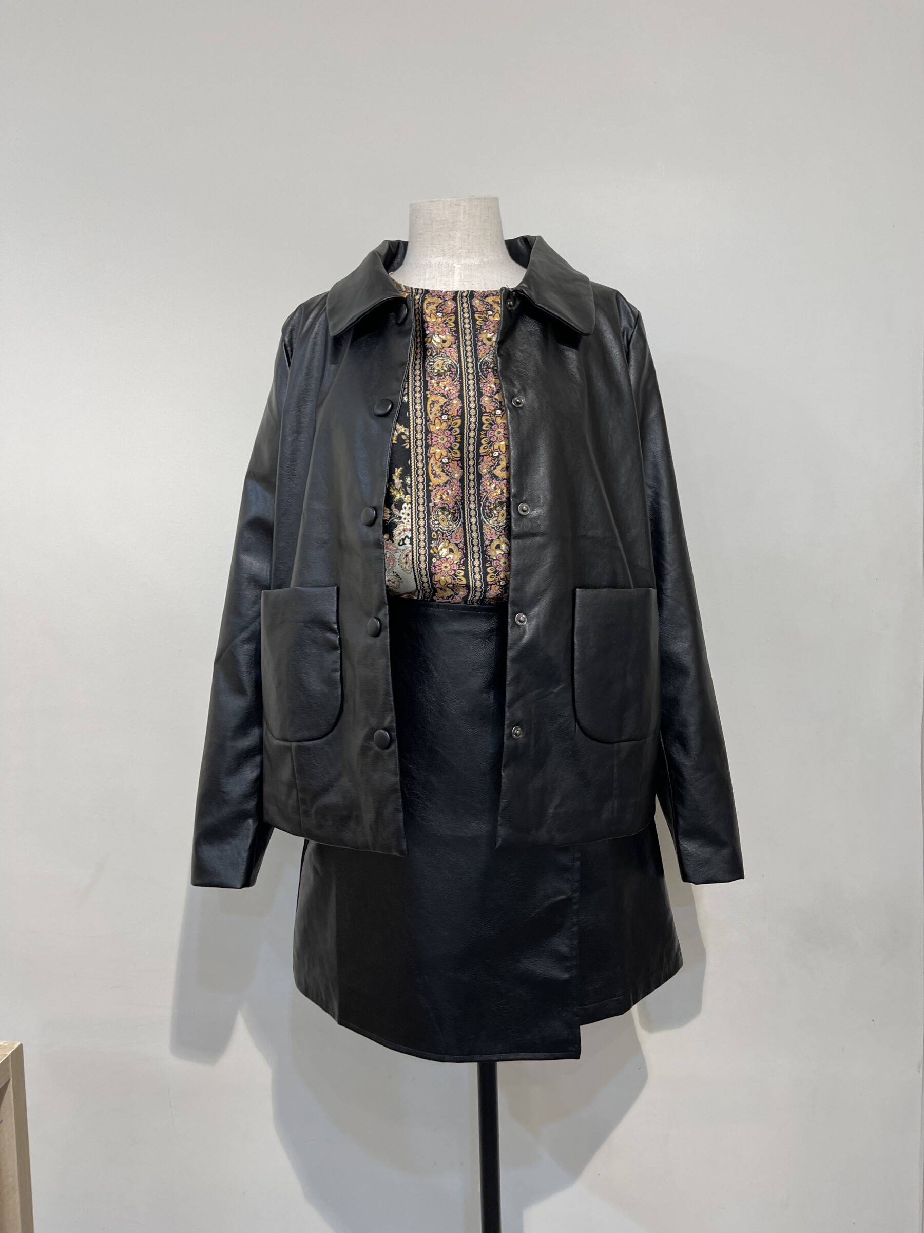 Wholesaler Cerise Blue - LEATHER JACKET