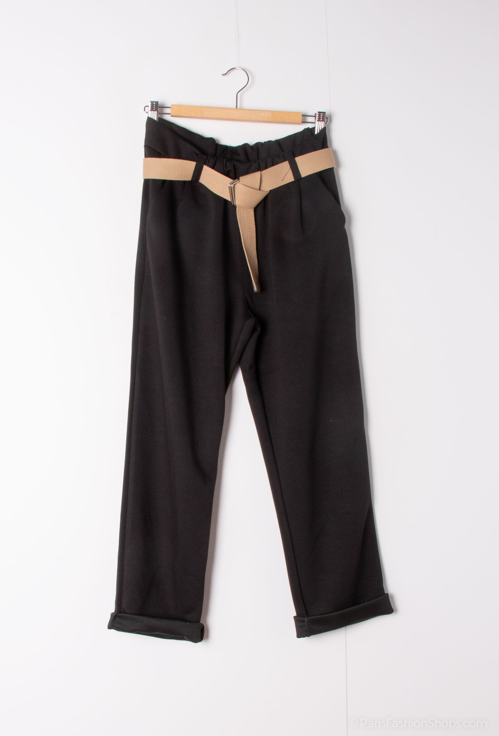 Grossiste Chana Mod - Pantalon uni avec une ceinture