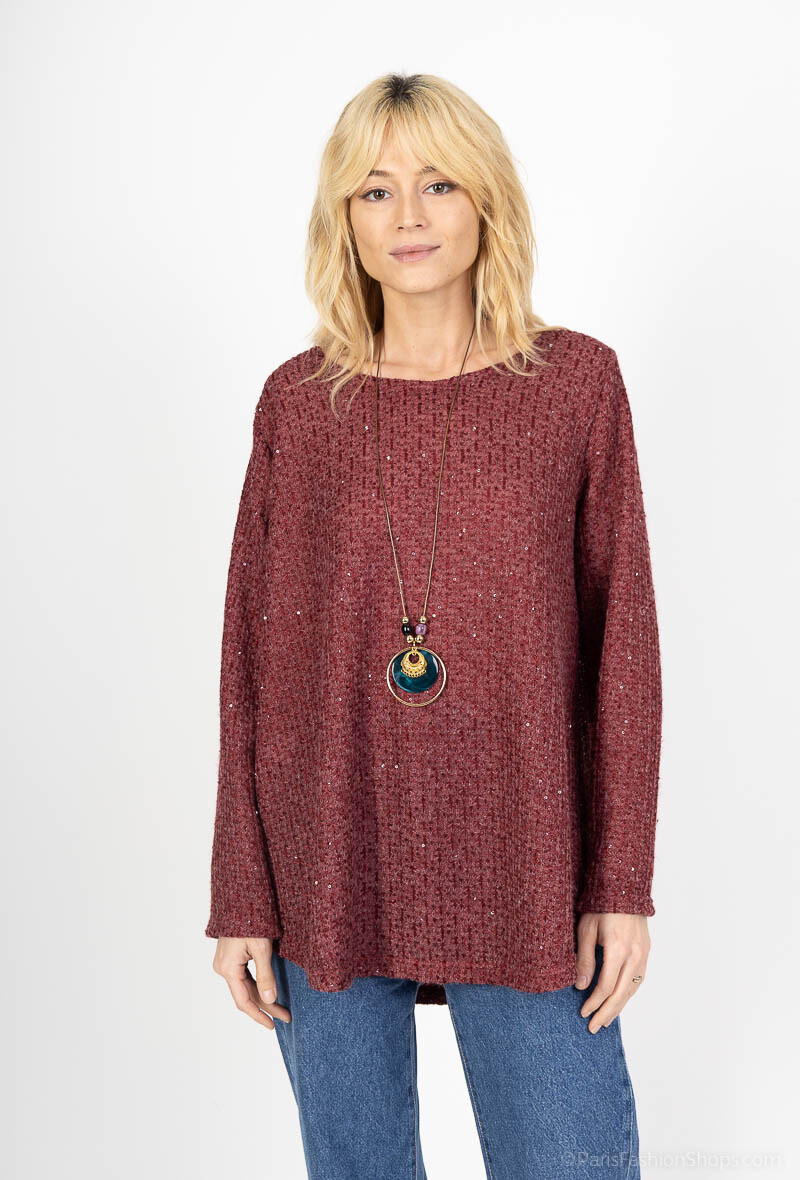 Wholesaler Chana Mod - Round neck top with a necklace