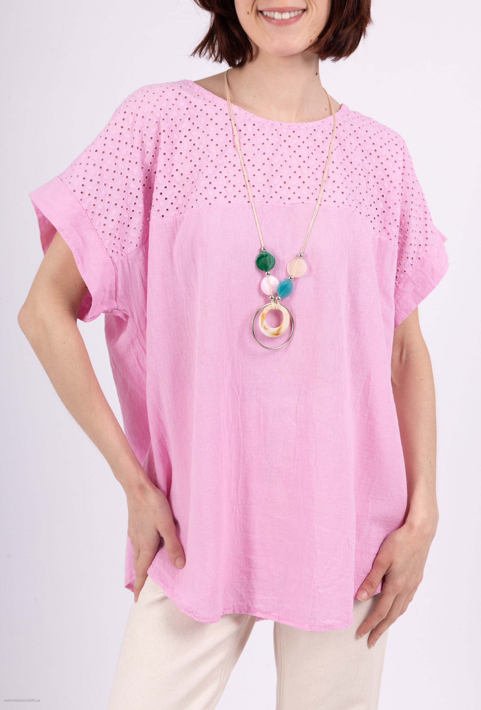 Wholesaler Chana Mod - Uni t-shirt with a necklace