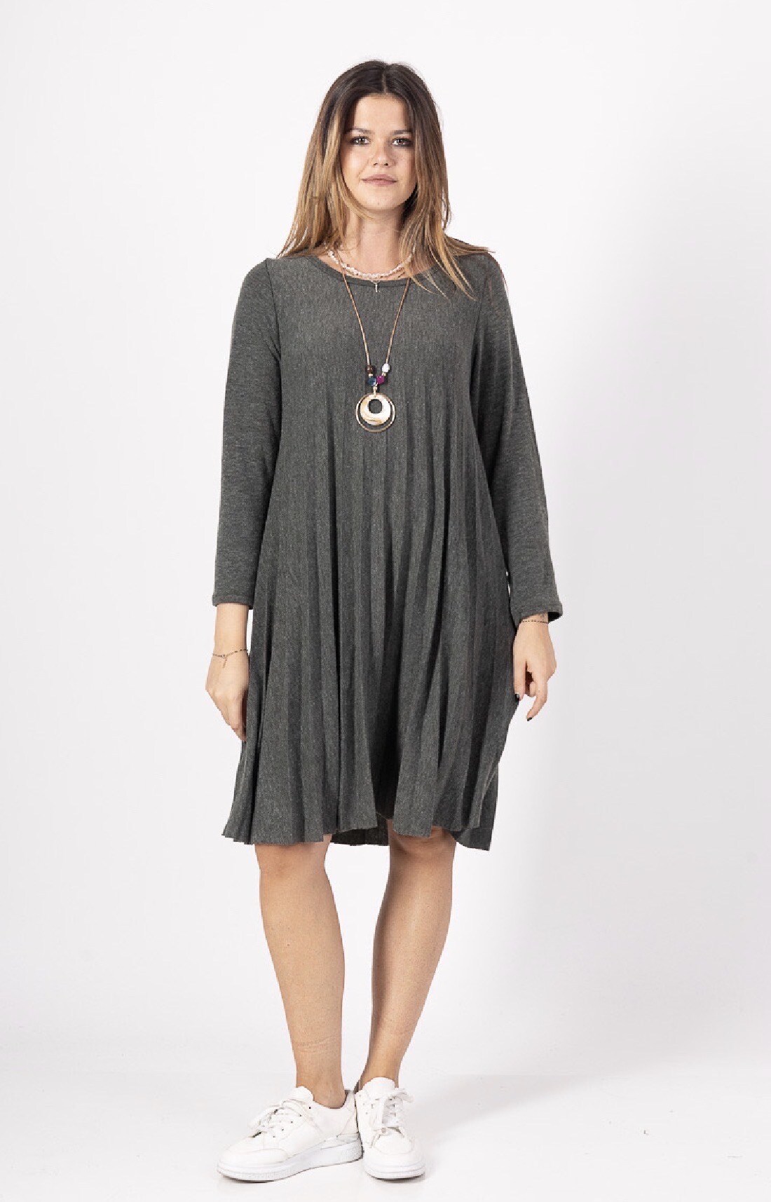 Grossiste Chana Mod - Robe pull plissée en maille