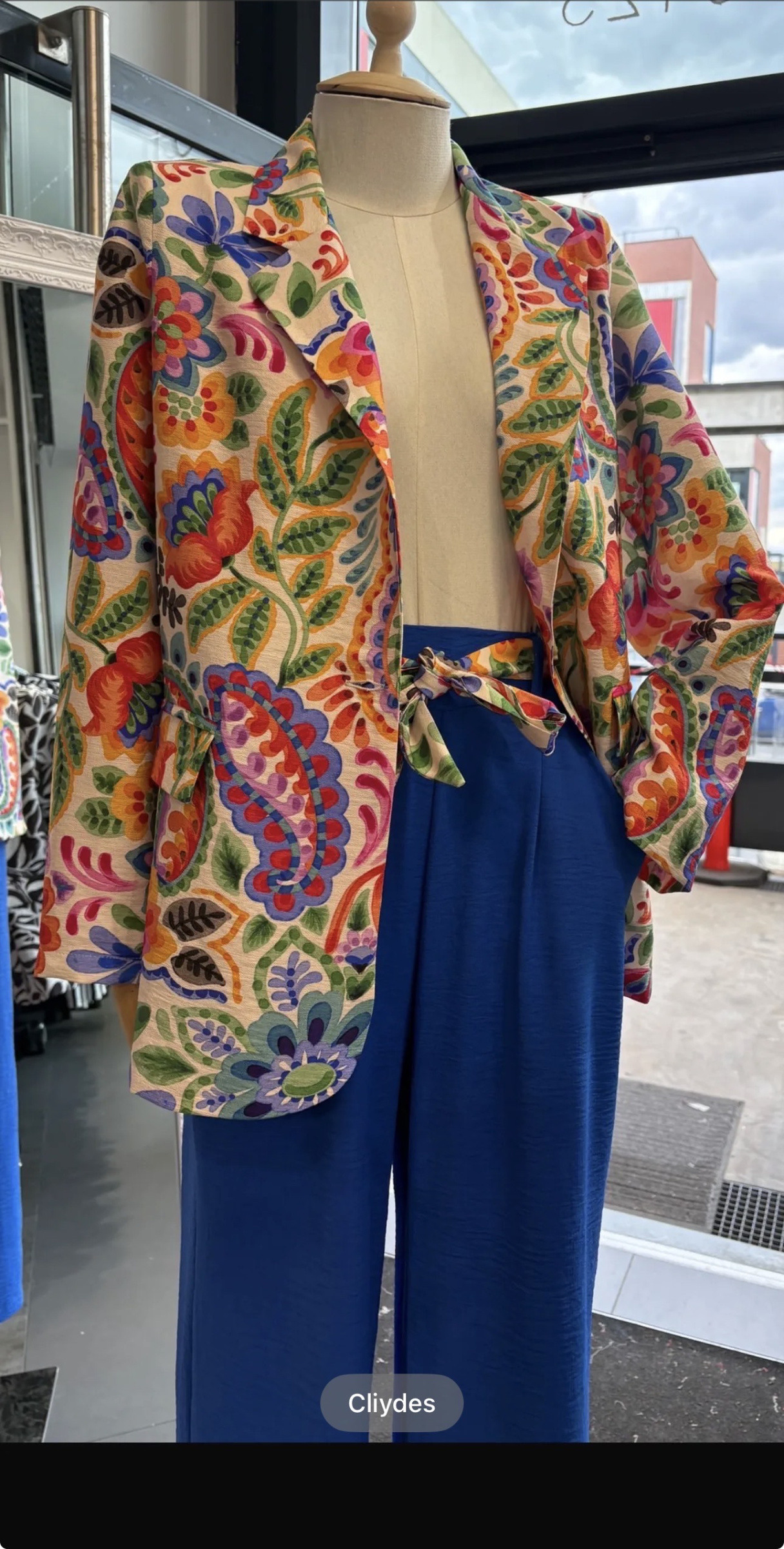 Grossiste Charming Girl - Veste en imprimé