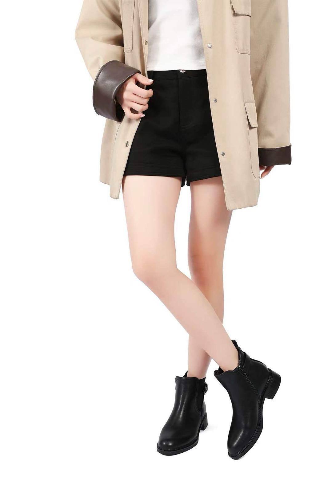 Wholesaler CHC SHOES - Ankle boots with buckle and zipper