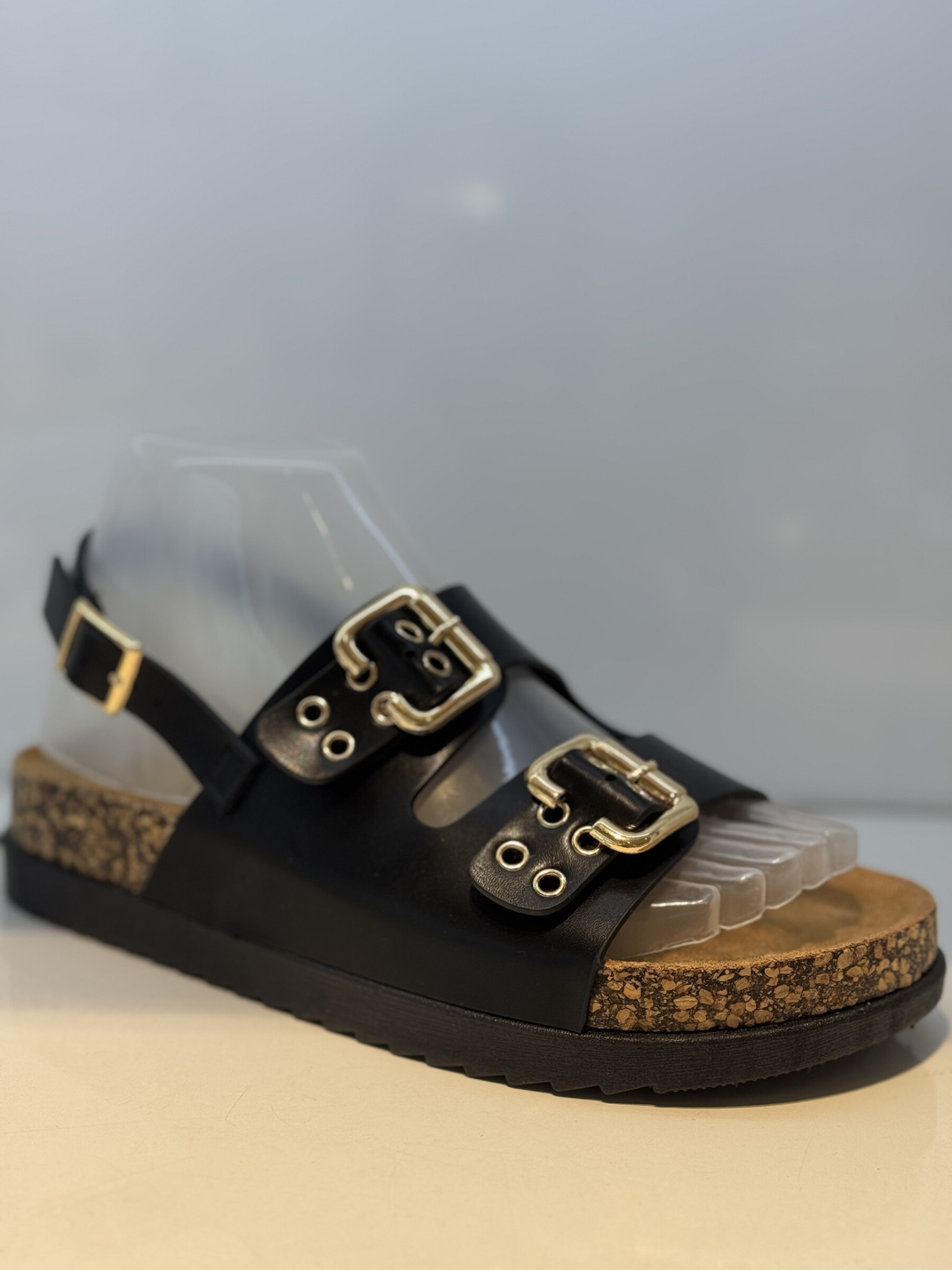 Grossiste CHC SHOES - CHC Dual-Buckle Sandal
