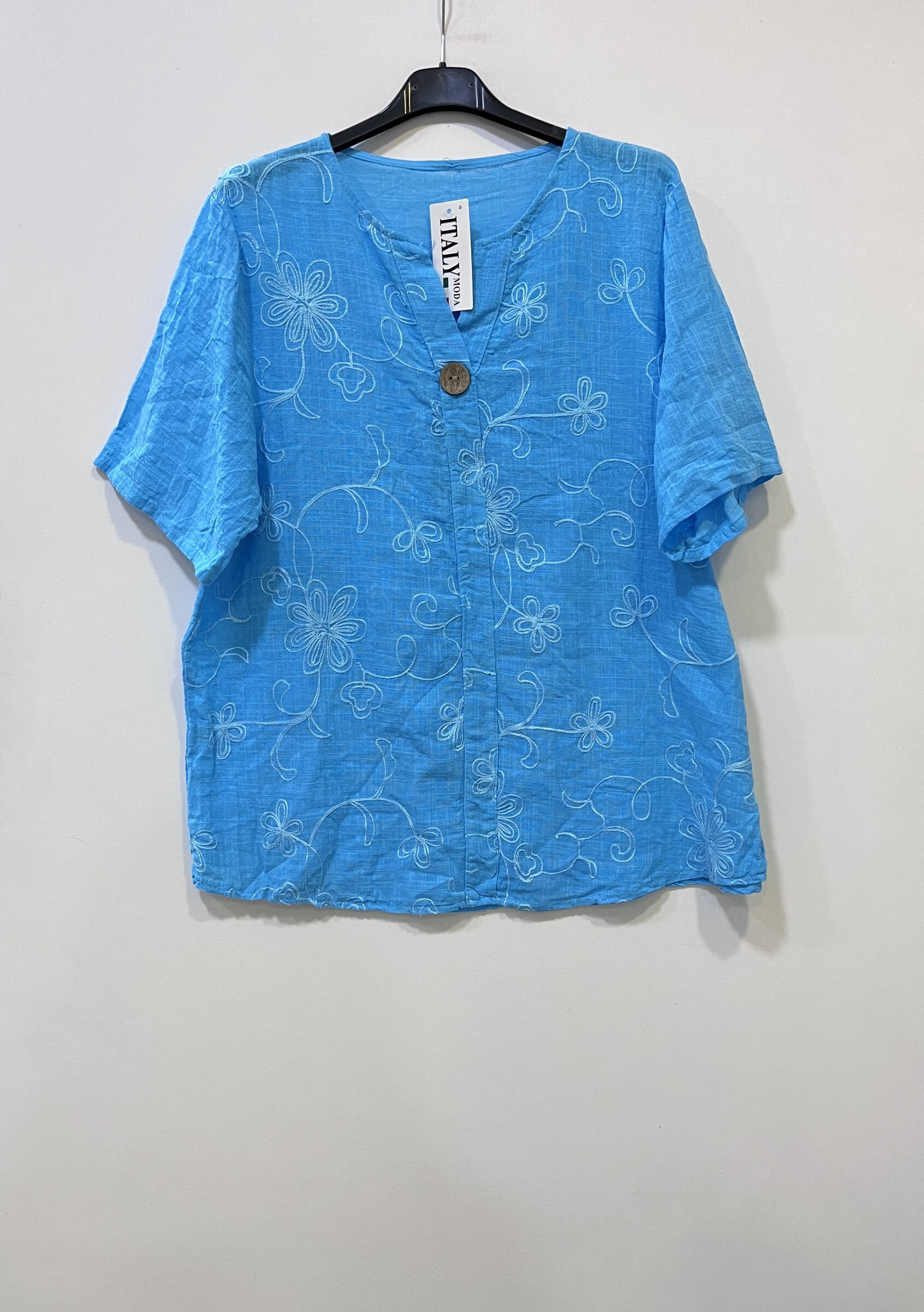 Mayorista CHEN MODE - Camiseta de algodón Detalle con cuello en V bordado y botón elegante