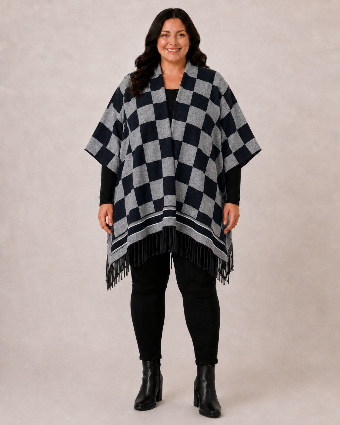Grossista Cherry Berry - Poncho Taglia Grande a Quadri – Rif. P11856