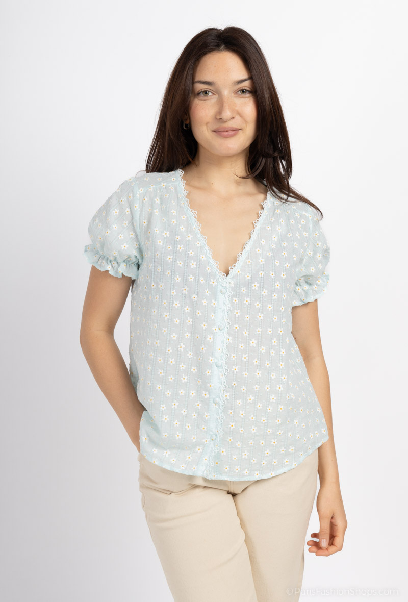 Grossiste Cherry Paris - Blouse avec manches manches et col V avec dentelles BERENGER