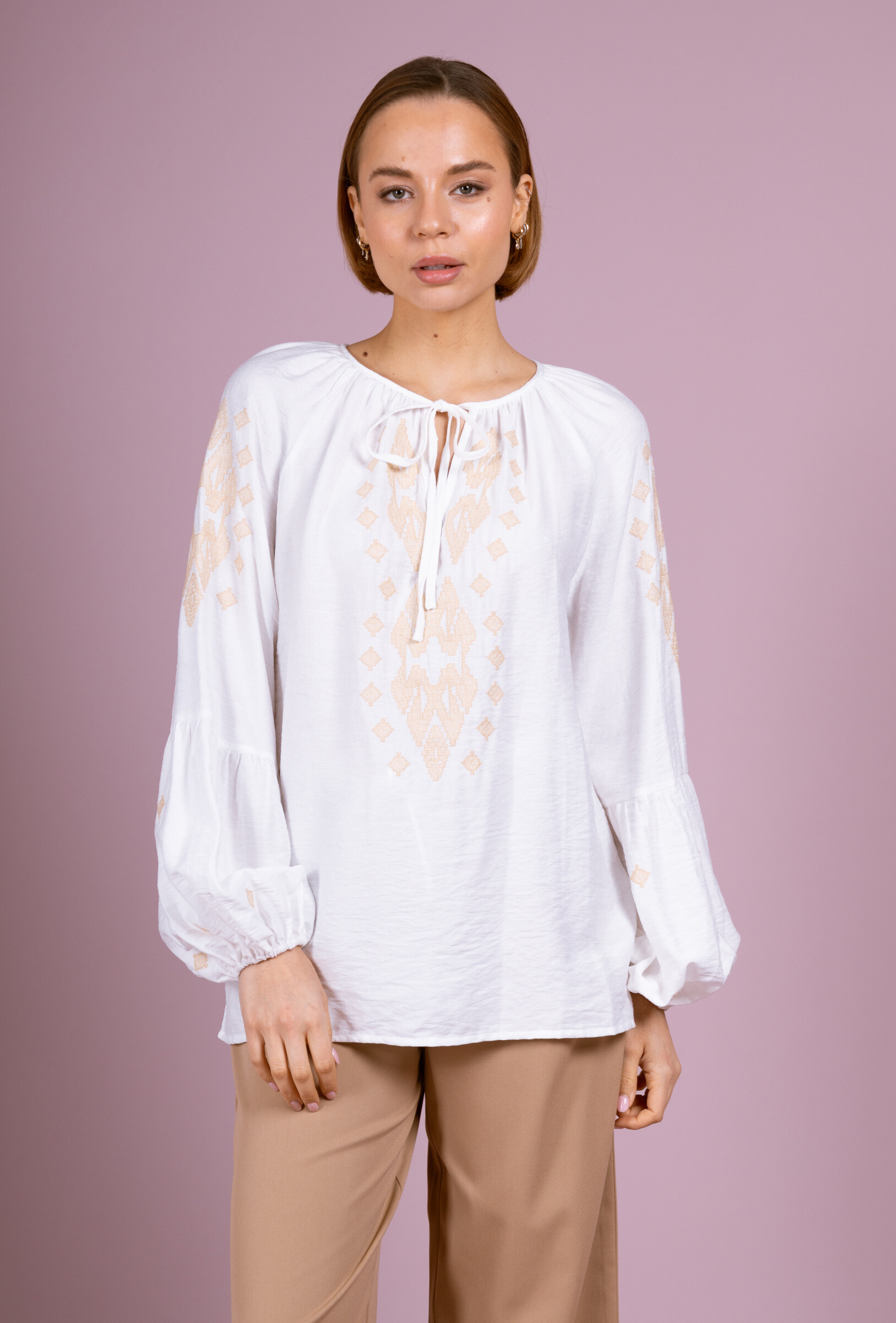 Wholesaler Cherry Paris - FEDORA embroidered cotton blouse