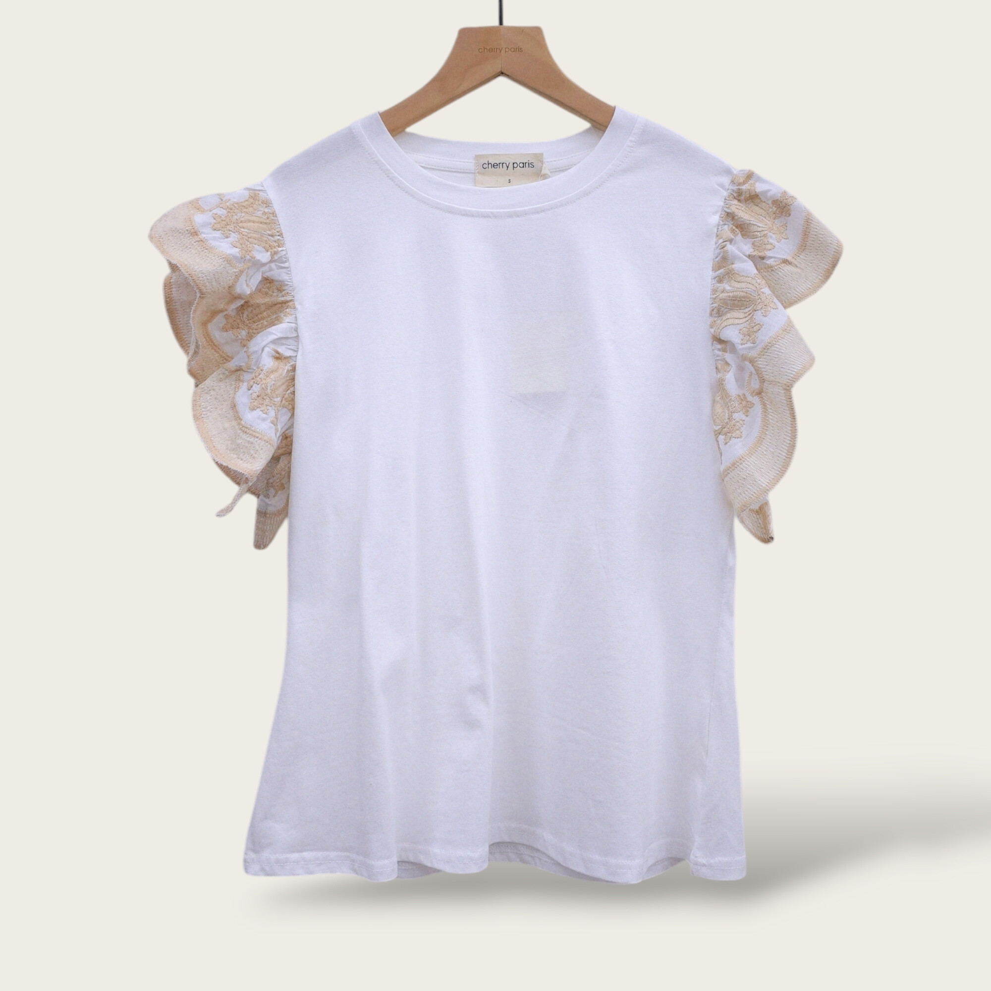 Wholesaler Cherry Paris - Cotton blouse with Elga embroidered ruffles