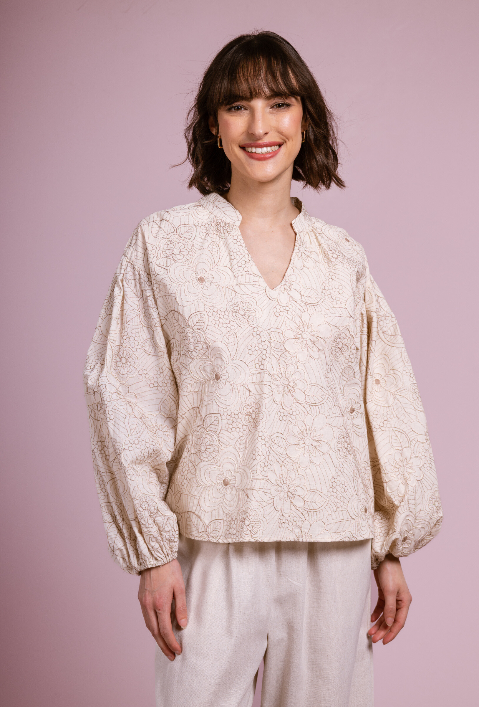 Wholesaler Cherry Paris - Gertrude embroidered blouse