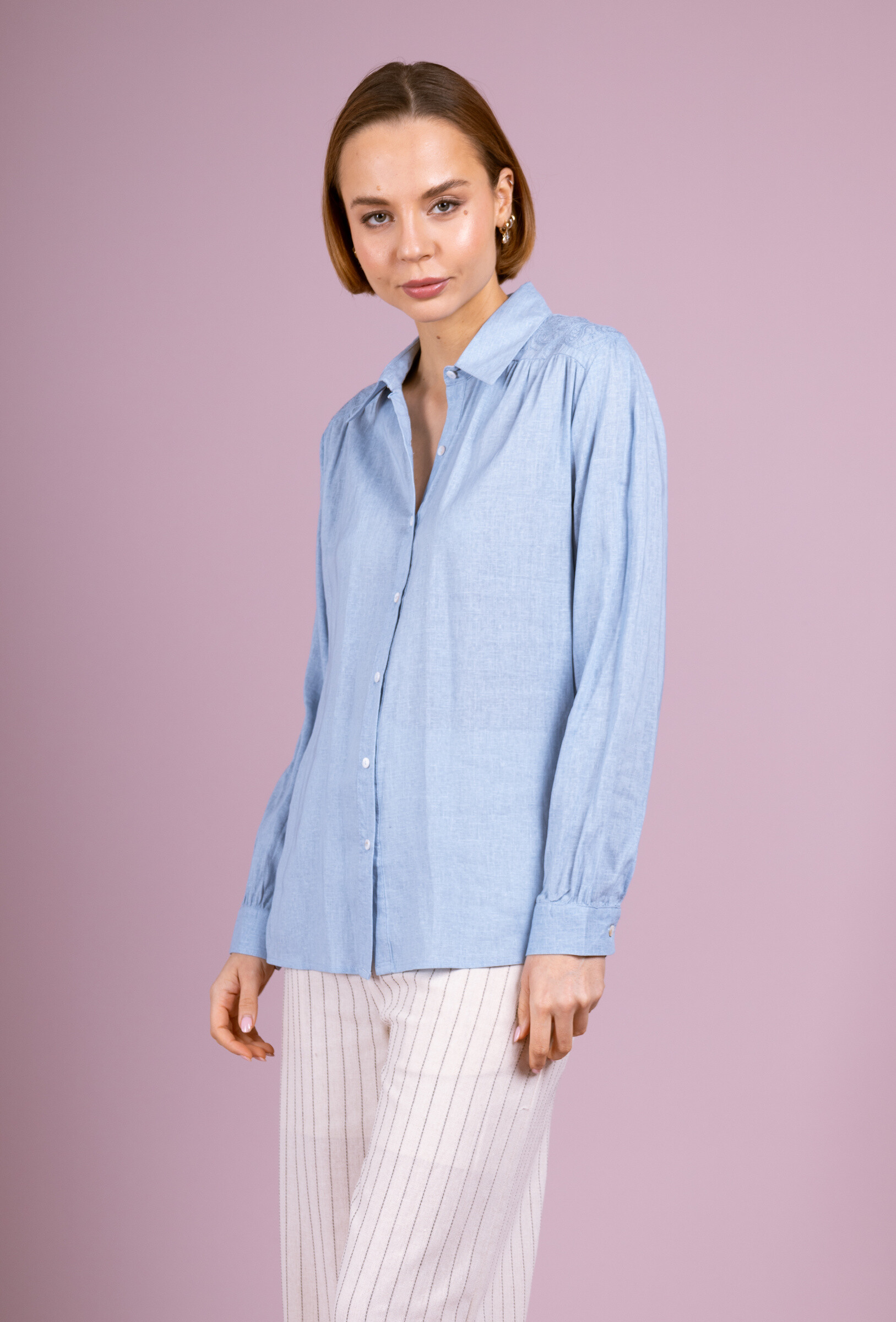 Wholesaler Cherry Paris - Shirt with embroidery on shoulders JIHAN
