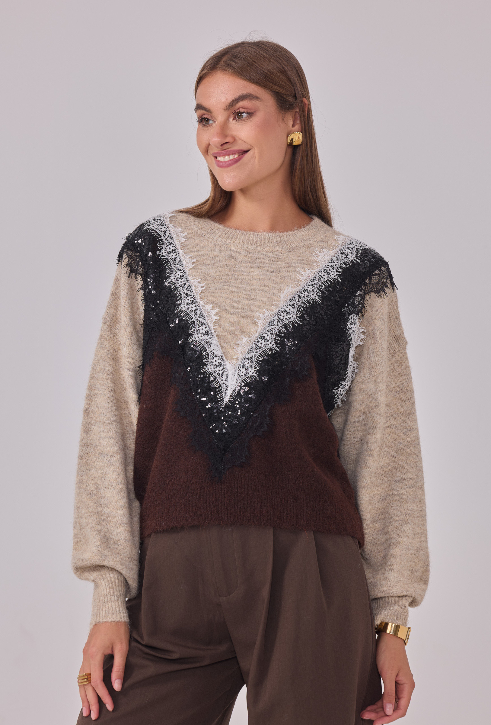 Wholesaler Cherry Paris - Two-tone sweater with lace and sequins CHERRY