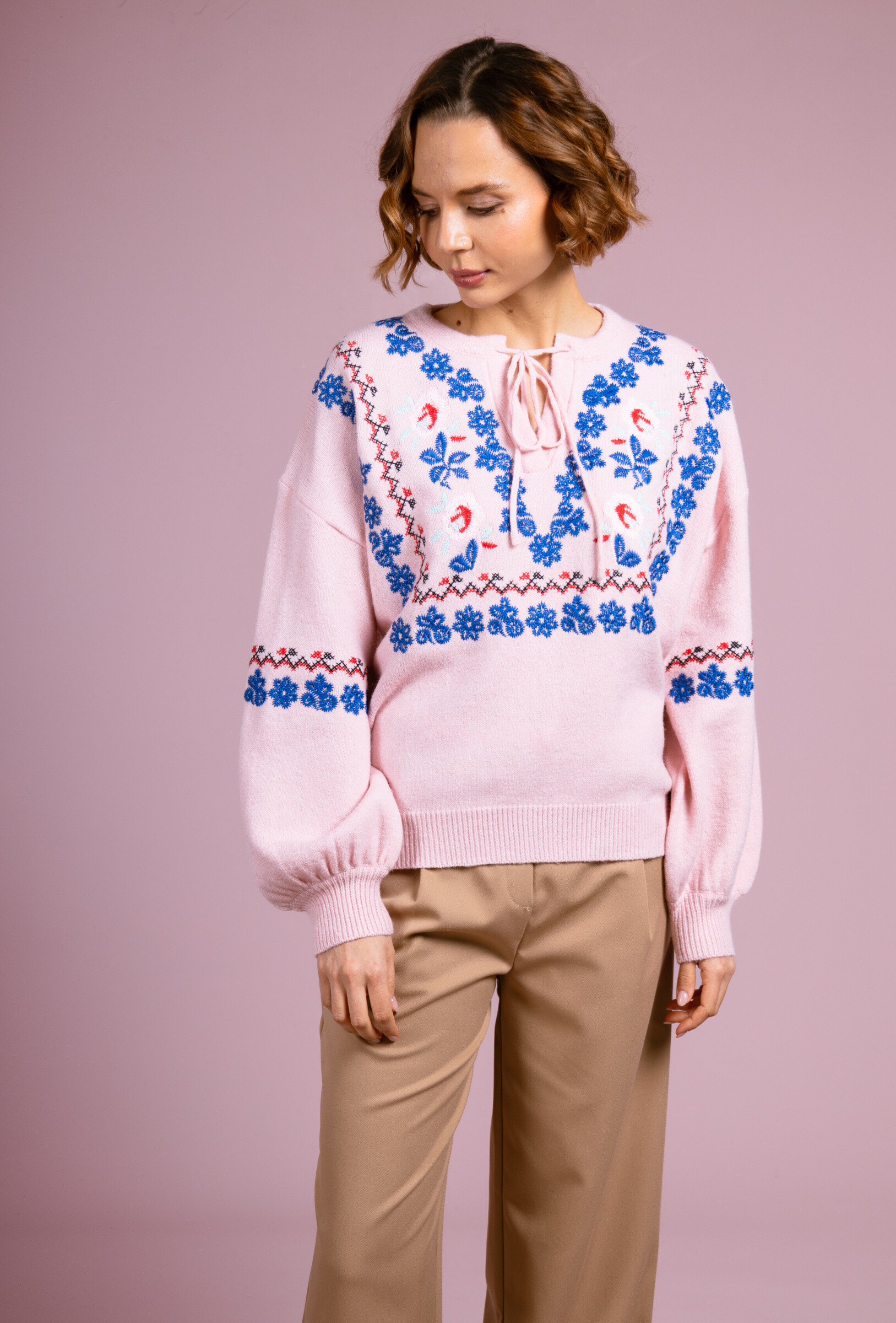 Grossiste Cherry Paris - Pull manches longues avec borderies SIDOINE