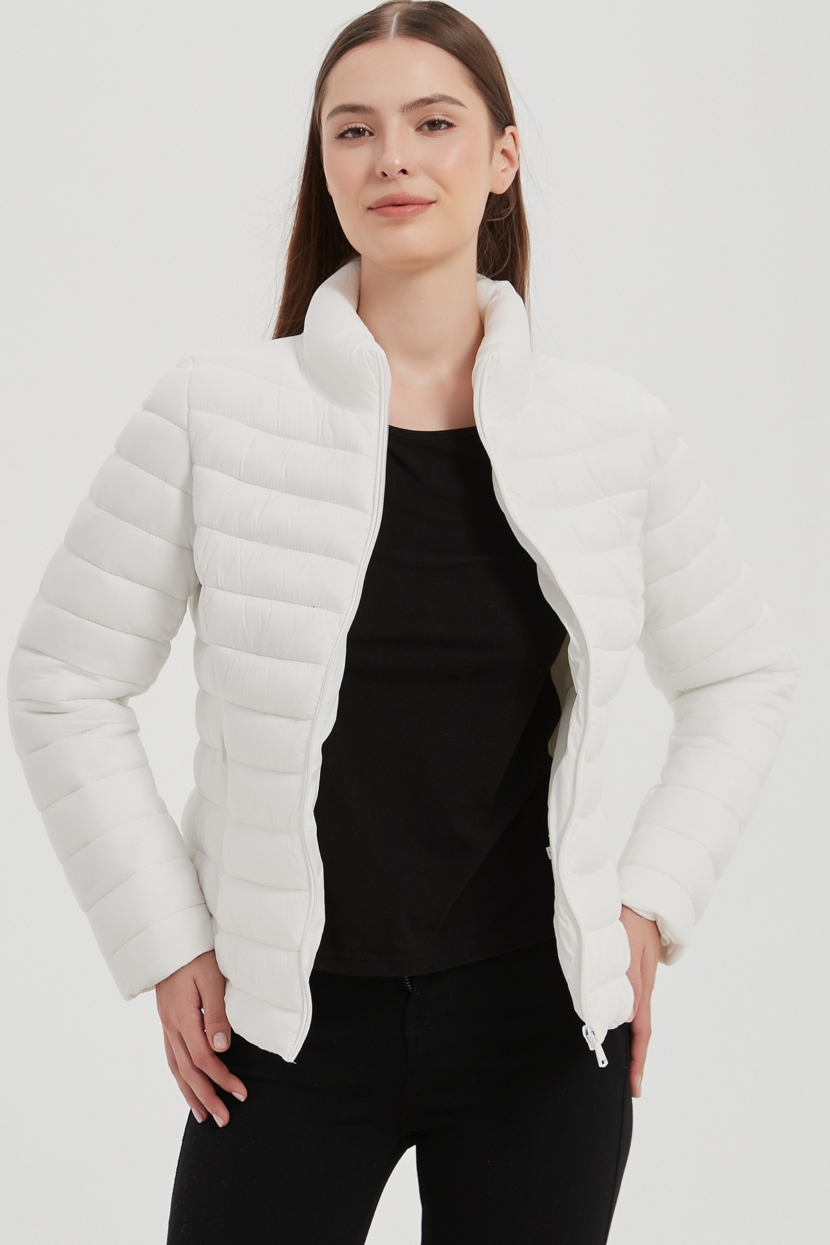 Mayorista CHEVERY - Chaqueta acolchada ligera para mujer con cuello alto