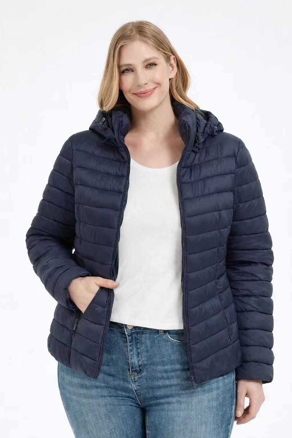 Mayorista CHEVERY - Chaqueta de plumas ligera con capucha desmontable para mujer