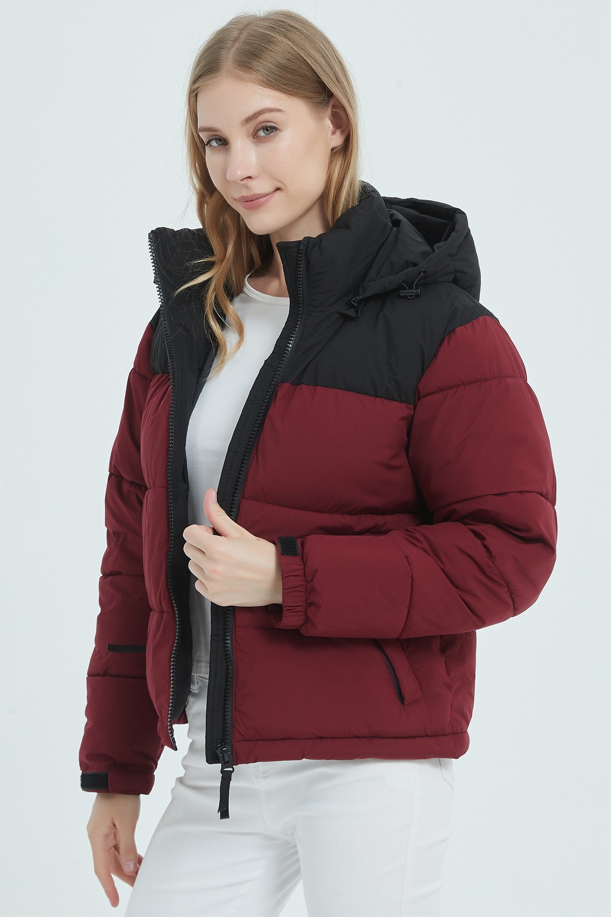 Wholesaler CHEVERY - Two-Tone Hooded Puffer Jacket