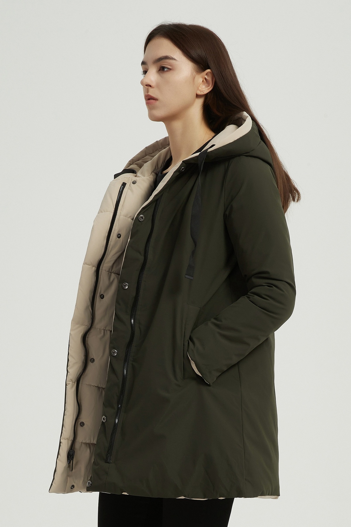 Grossiste CHEVERY - Doudoune mi-longue femme réversible à capuche – KAKI / Beige