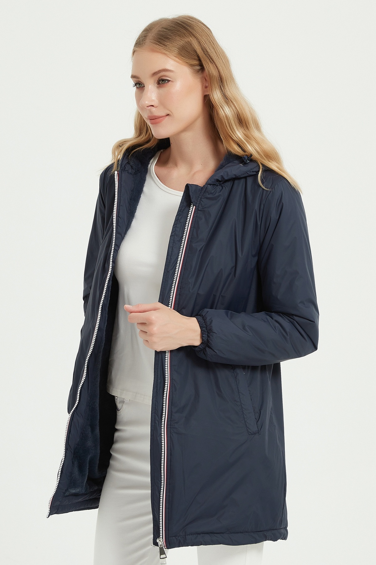 Grossiste CHEVERY - Parka légère longue à capuche