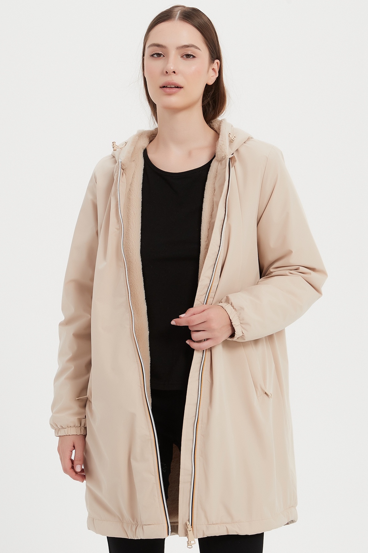 Grossiste CHEVERY - Parka Femme Mi-Longue – Style Urbain & Élégance Décontractée