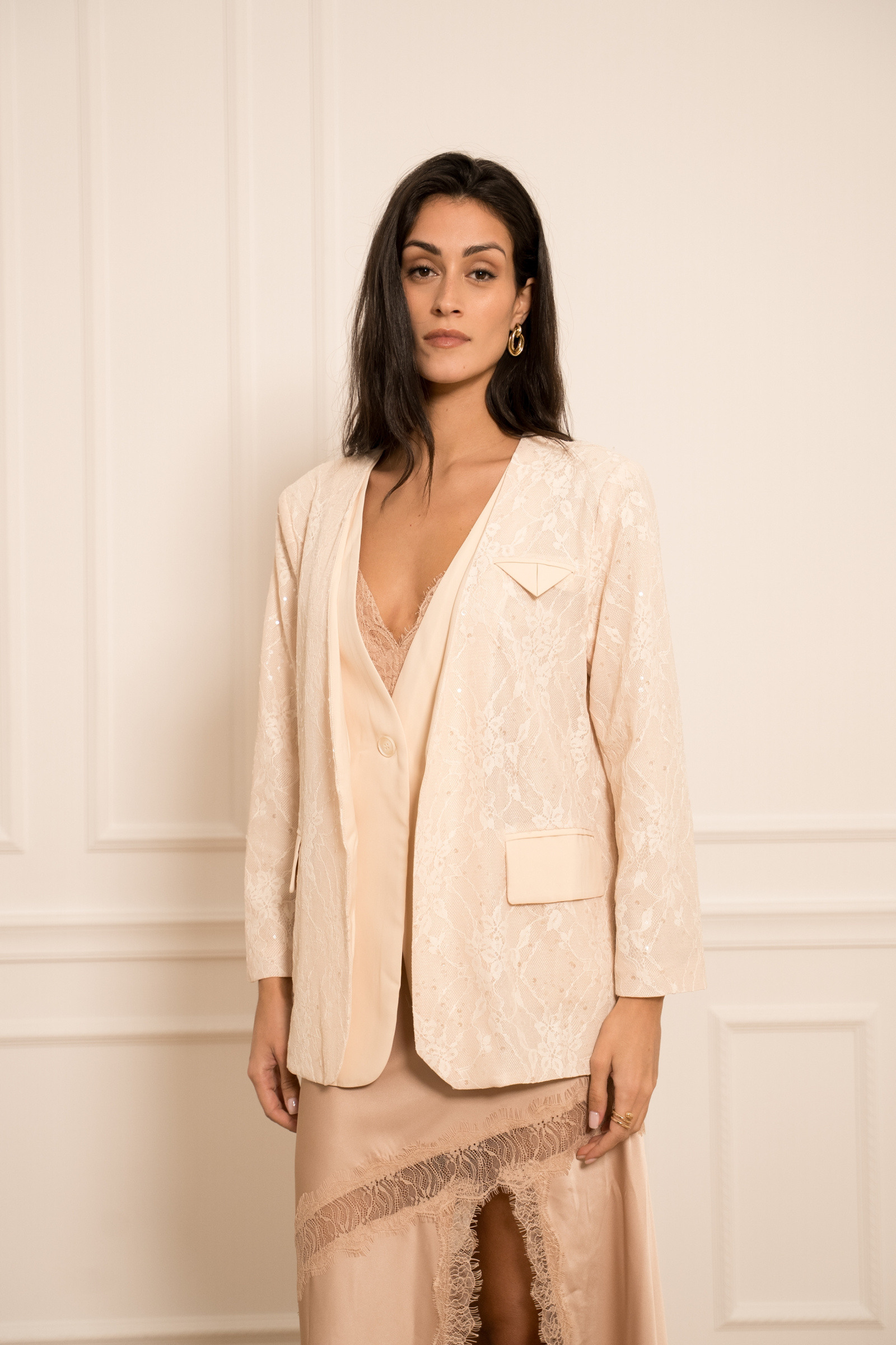 Wholesaler Choklate - Lace jacket with sequins