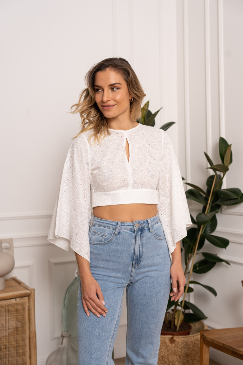 Großhändler Choklate - Crop-Top-Bluse mit offenem Rücken