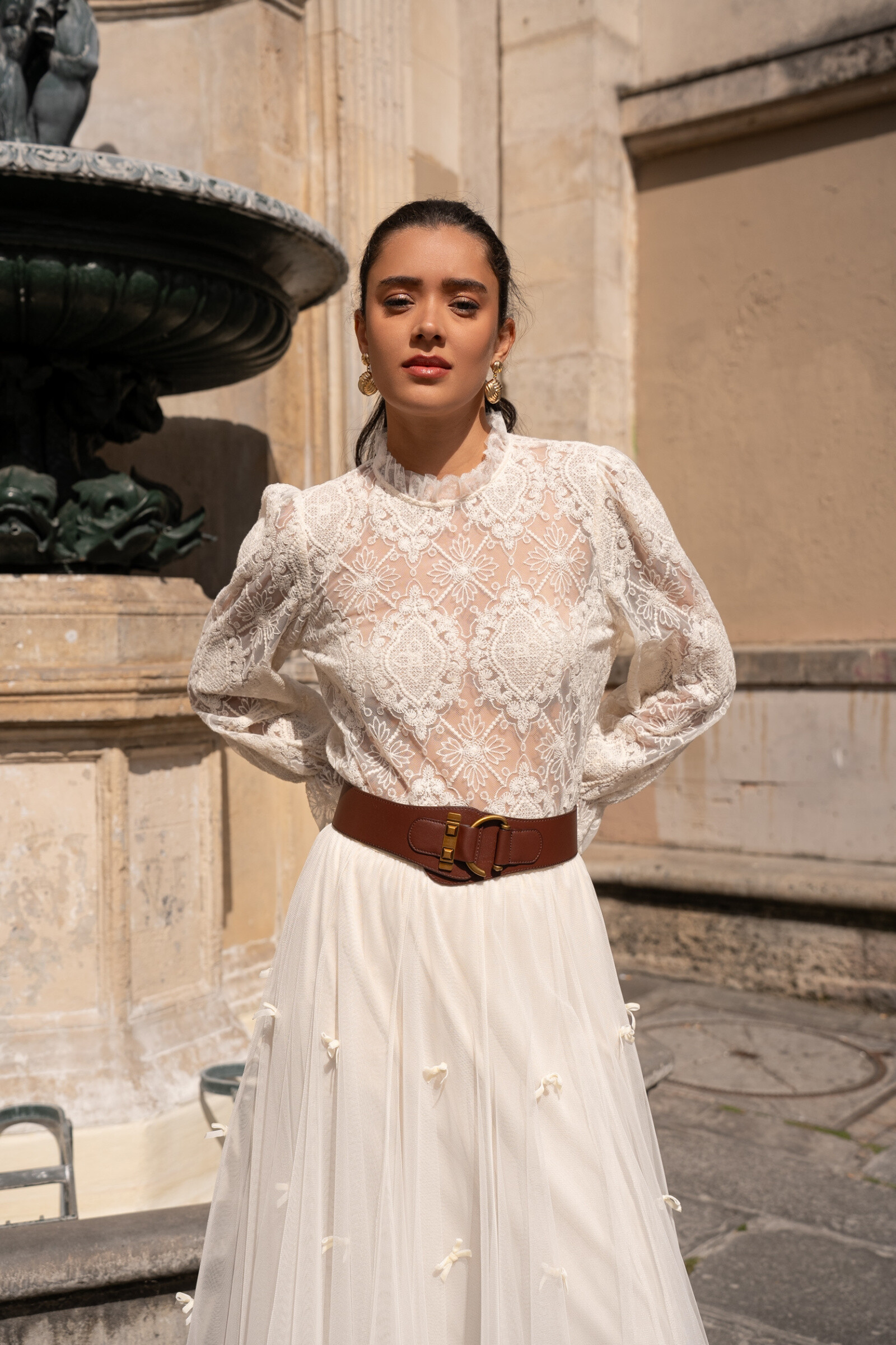 Mayorista Choklate - Blusa de encaje con cuello alto