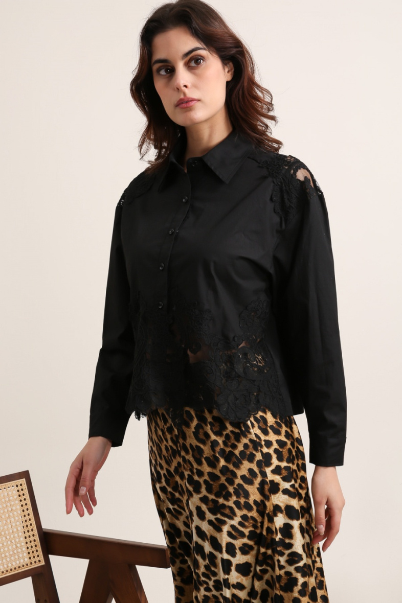 Grossiste Choklate - Chemise en coton et dentelle brodé