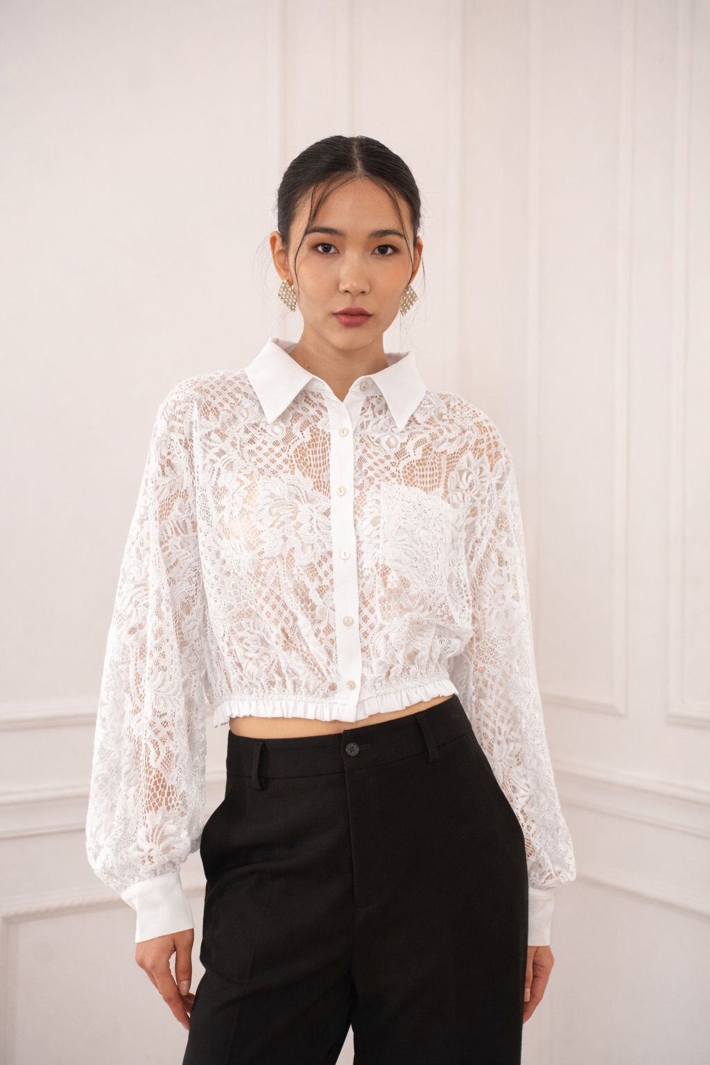 Grossista Choklate - Blusa crop in pizzo