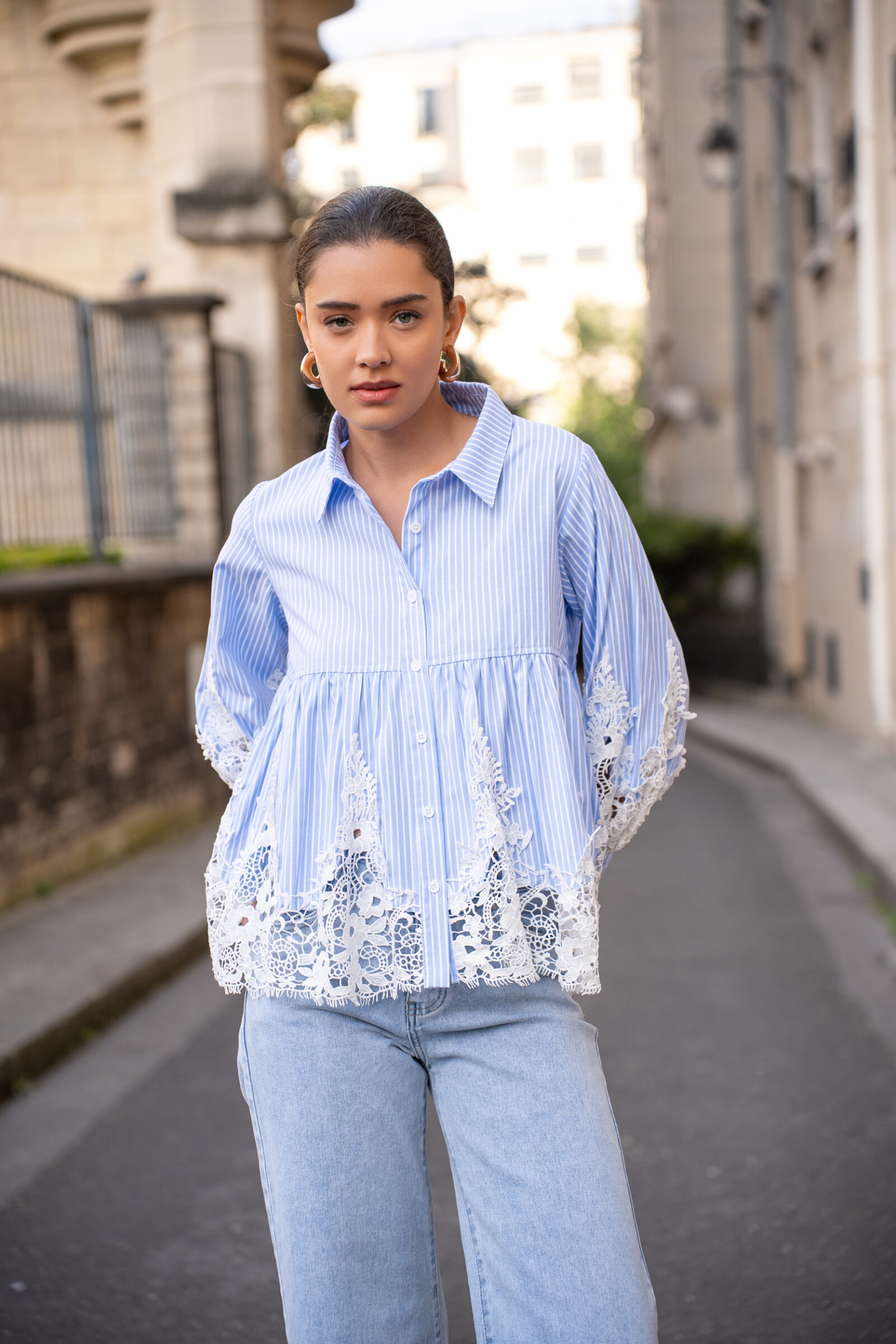 Grossista Choklate - Strisce di camicia amime e guipure in pizzo